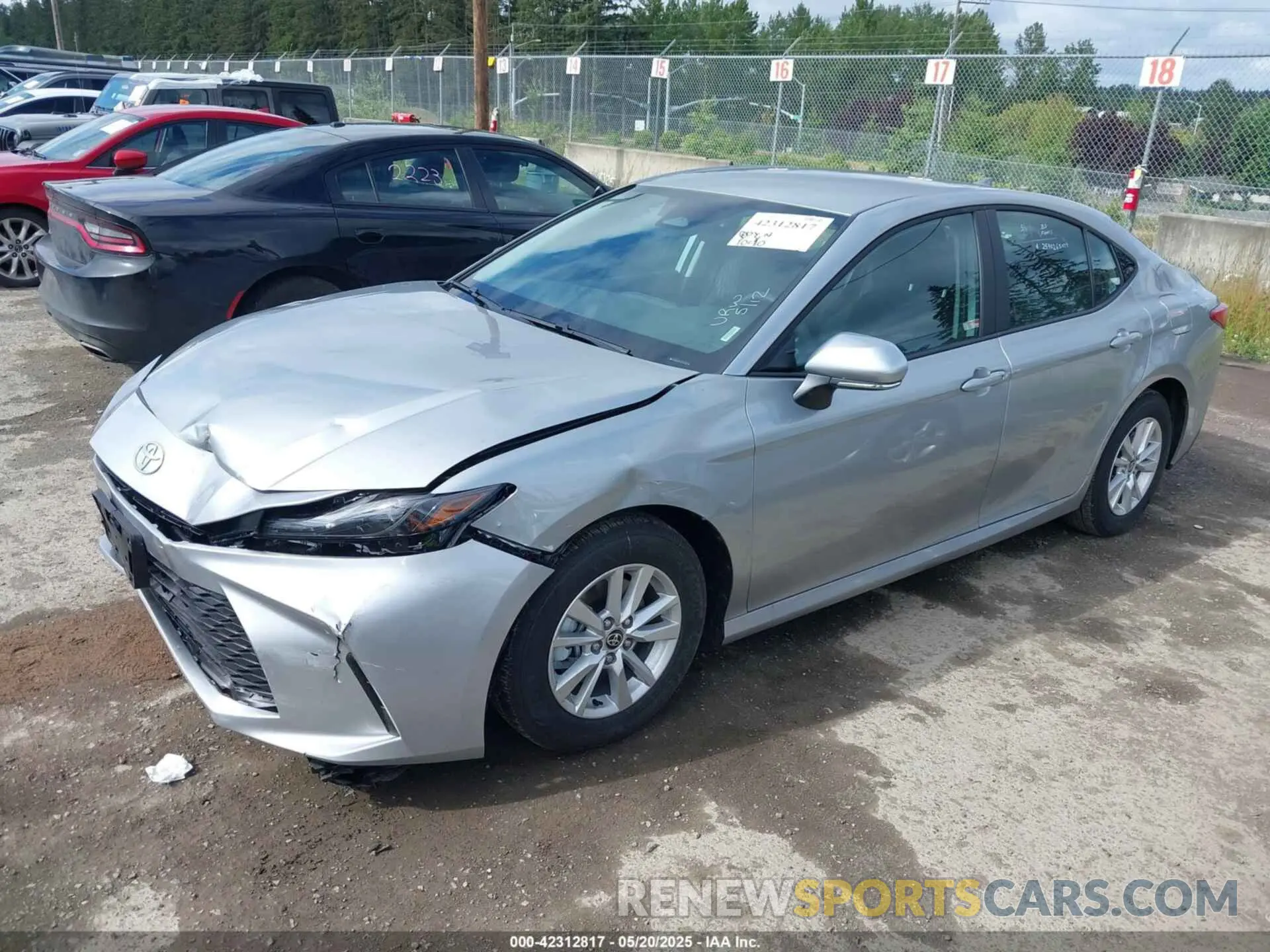 2 Фотография поврежденного автомобиля 4T1DAACK0SU144060 TOYOTA CAMRY 2025