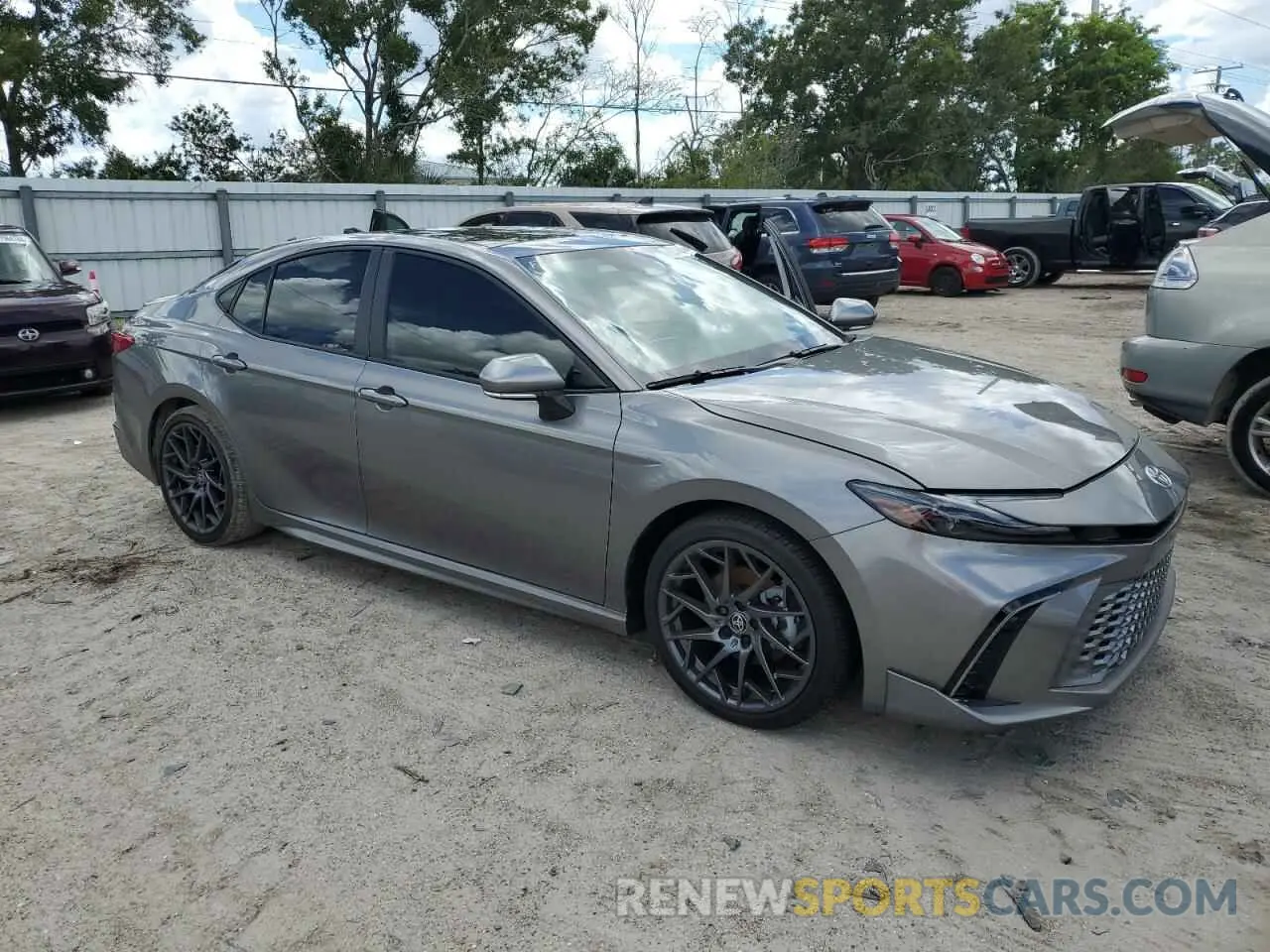 4 Photograph of a damaged car 4T1DAACK0SU502015 TOYOTA CAMRY 2025