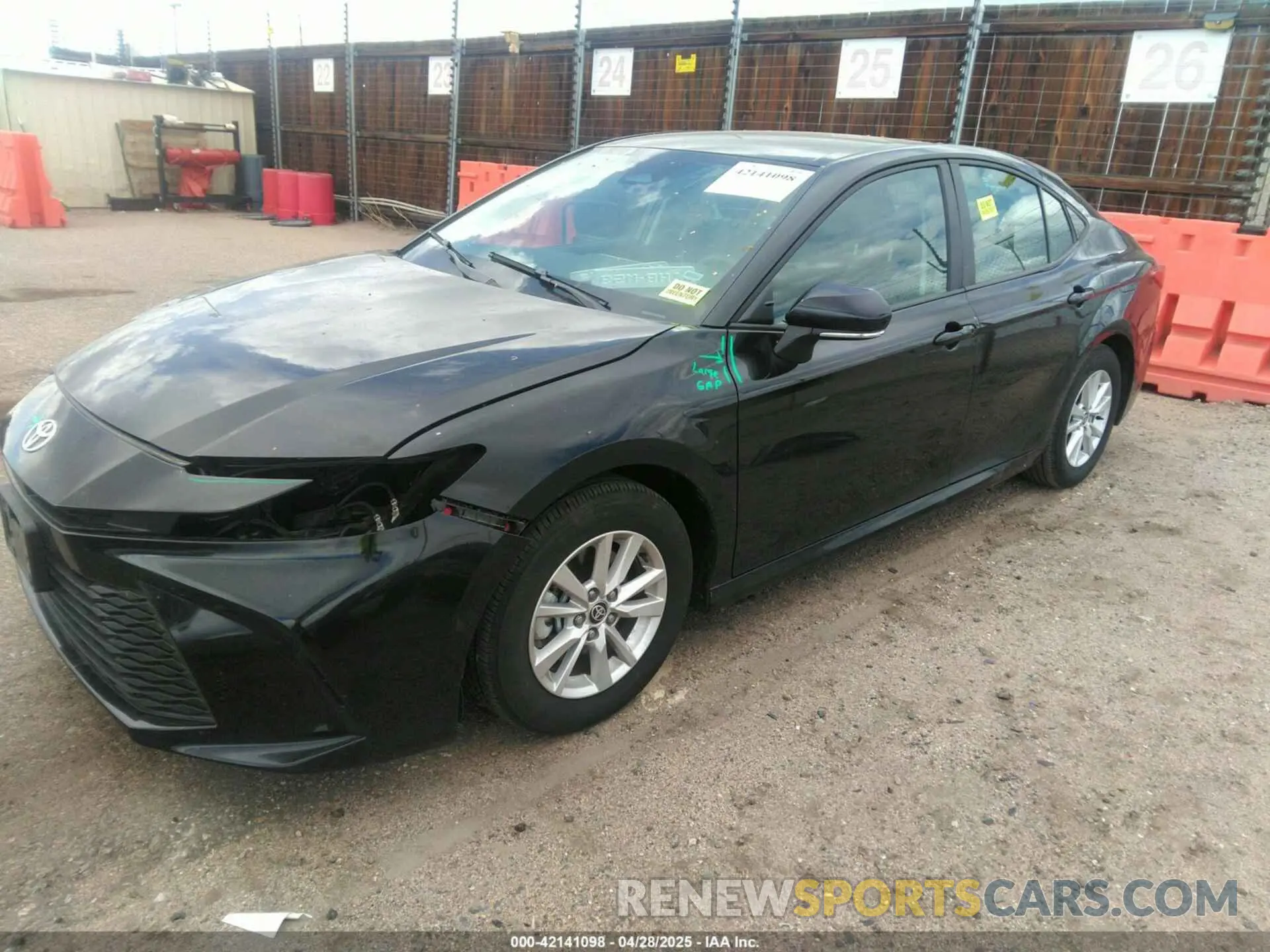 15 Photograph of a damaged car 4T1DAACK0SU509160 TOYOTA CAMRY 2025