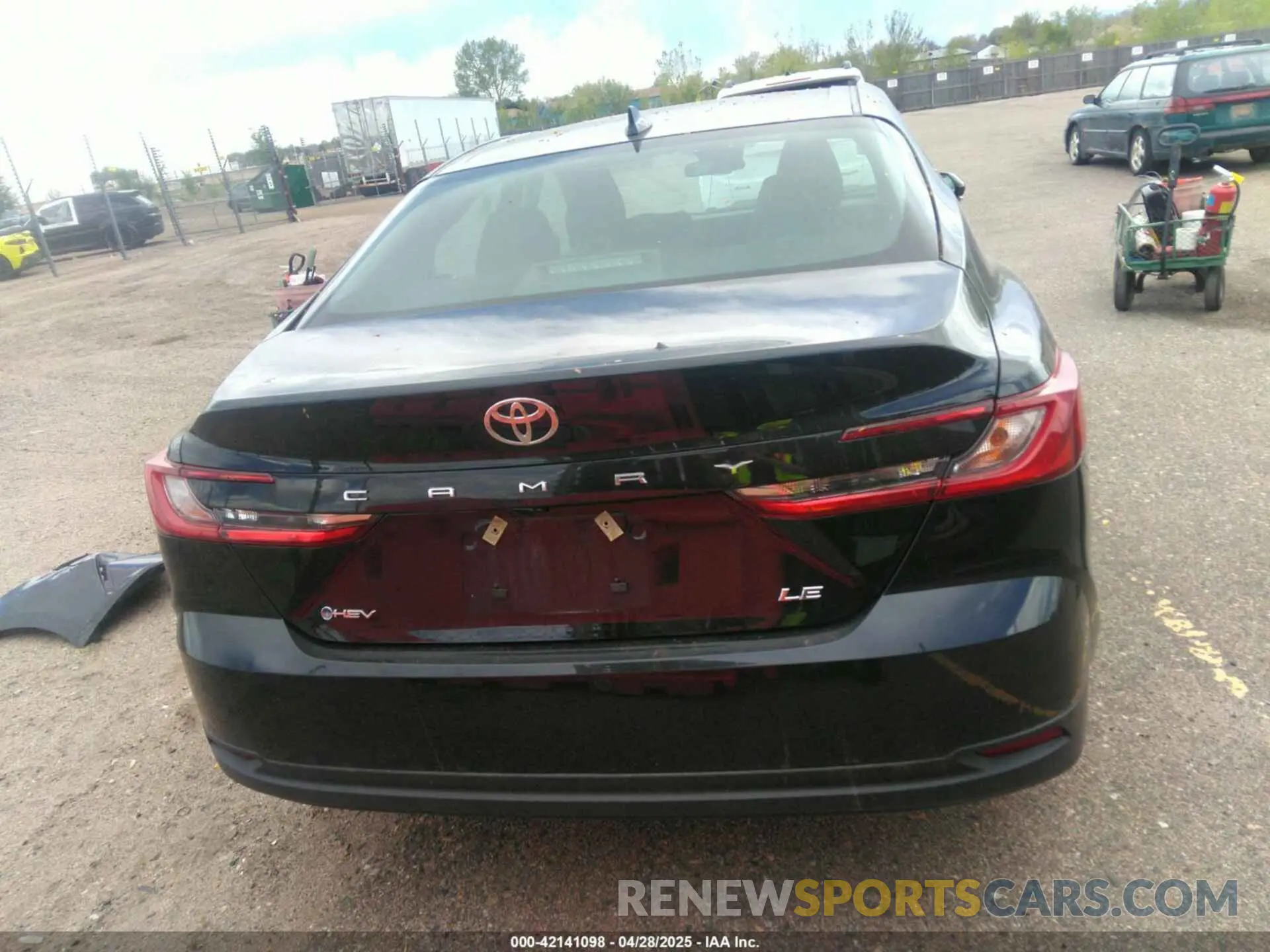 17 Photograph of a damaged car 4T1DAACK0SU509160 TOYOTA CAMRY 2025