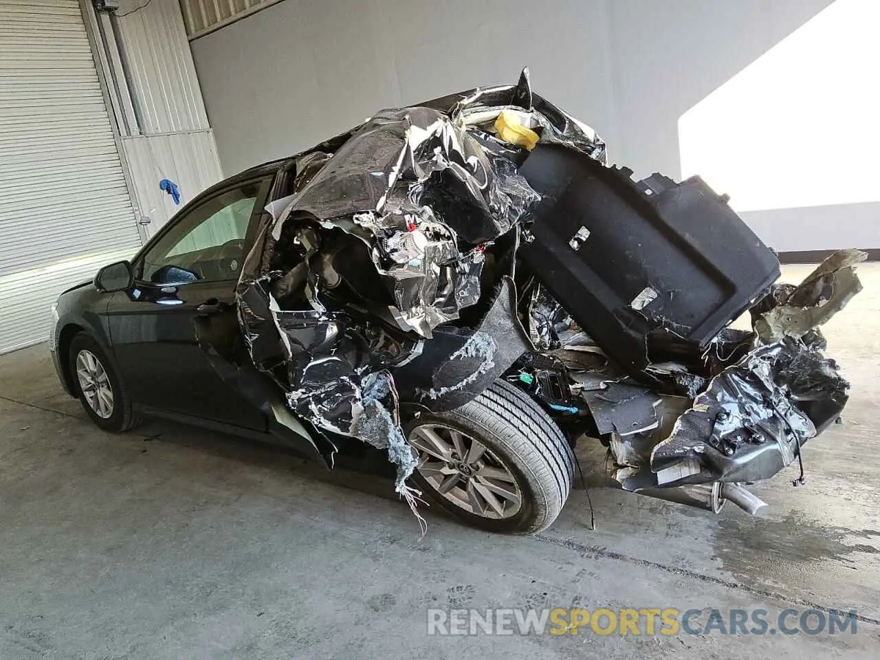 2 Фотография поврежденного автомобиля 4T1DAACK0SU524144 TOYOTA CAMRY 2025