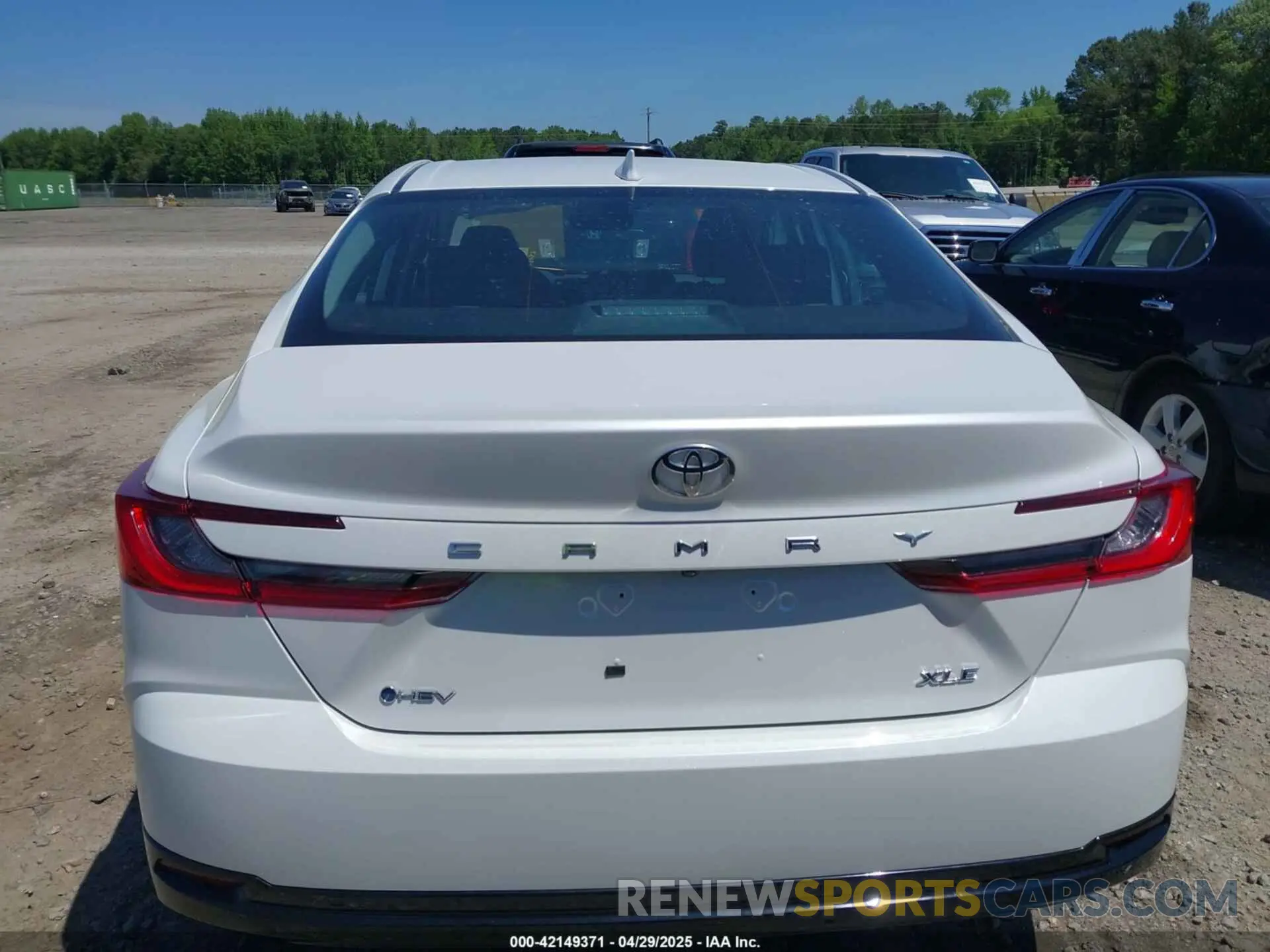 17 Фотография поврежденного автомобиля 4T1DAACK0SU526749 TOYOTA CAMRY 2025