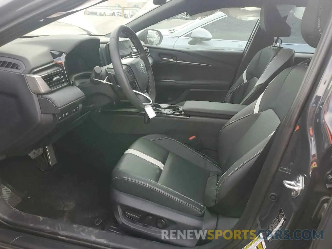 7 Photograph of a damaged car 4T1DAACK0SU533328 TOYOTA CAMRY 2025