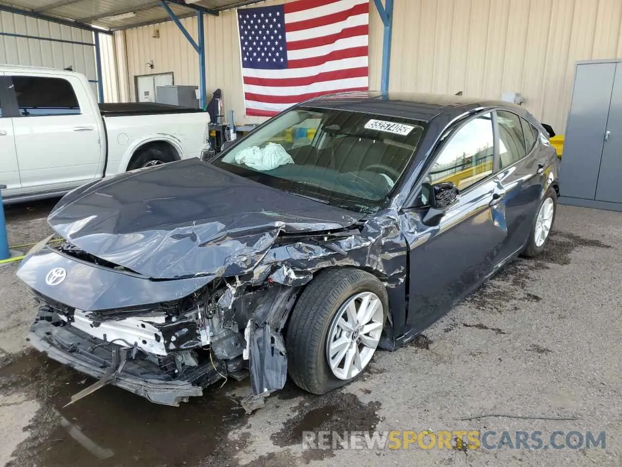 1 Photograph of a damaged car 4T1DAACK0SU536844 TOYOTA CAMRY 2025