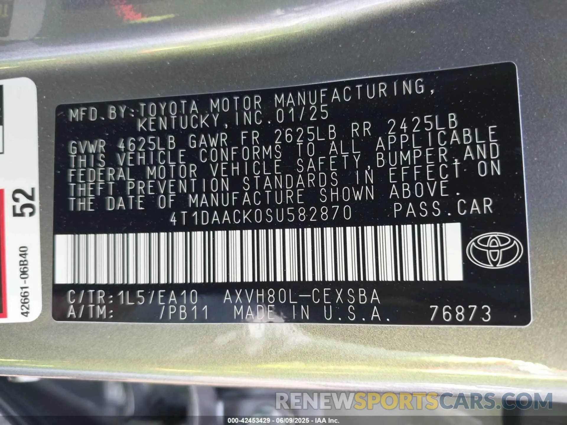 9 Photograph of a damaged car 4T1DAACK0SU582870 TOYOTA CAMRY 2025