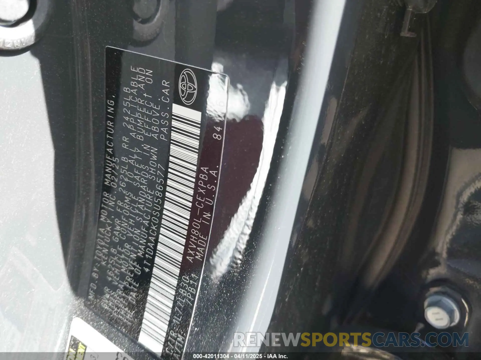 9 Photograph of a damaged car 4T1DAACK0SU586577 TOYOTA CAMRY 2025
