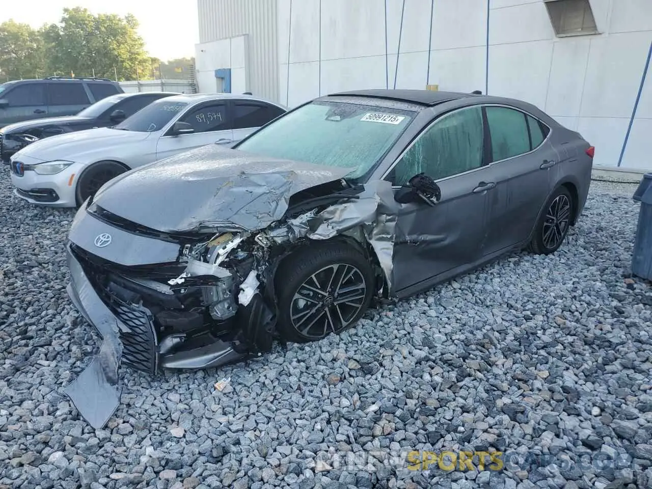 1 Фотография поврежденного автомобиля 4T1DAACK0SU591083 TOYOTA CAMRY 2025