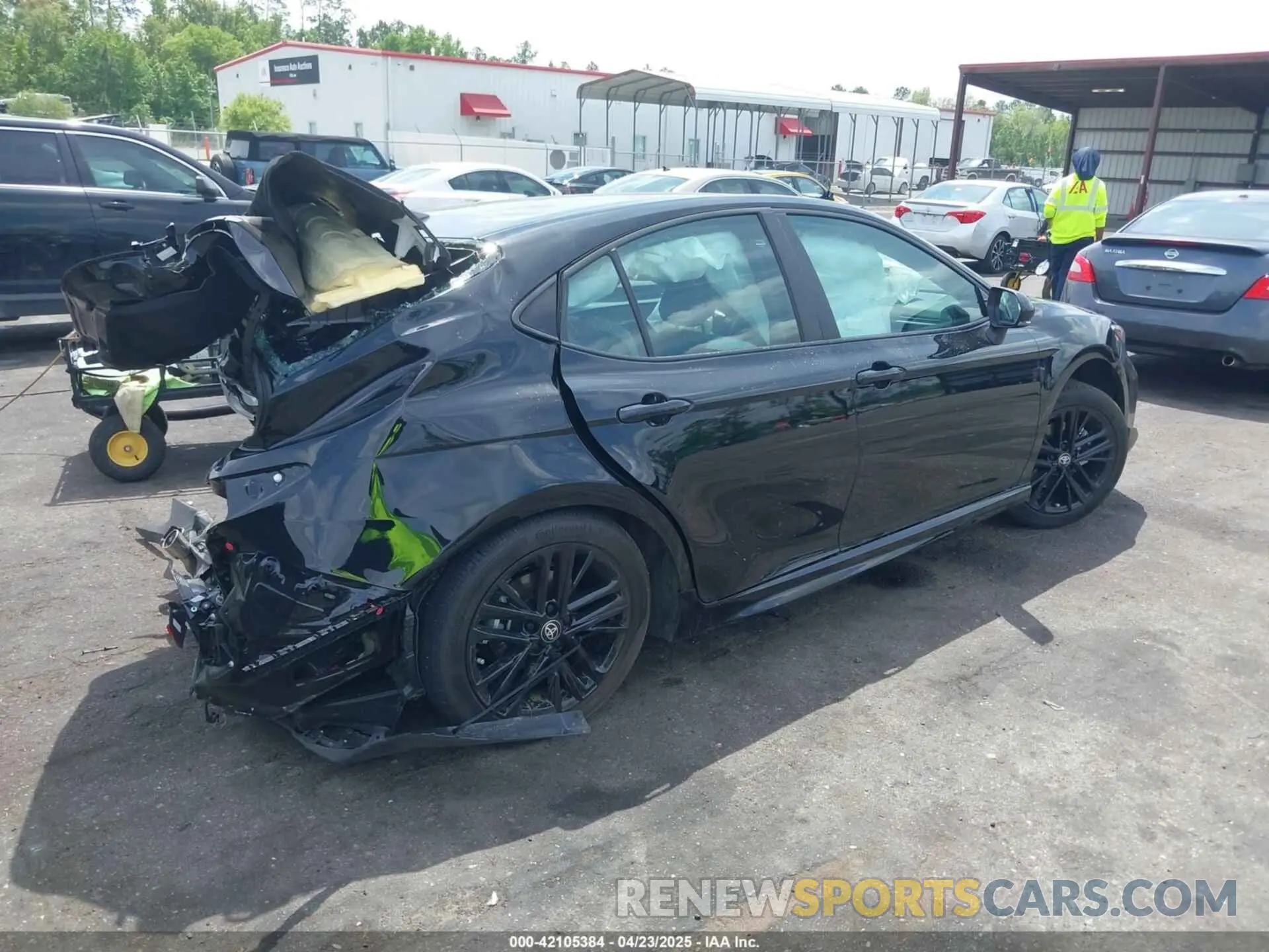 4 Фотография поврежденного автомобиля 4T1DAACK0SU593545 TOYOTA CAMRY 2025