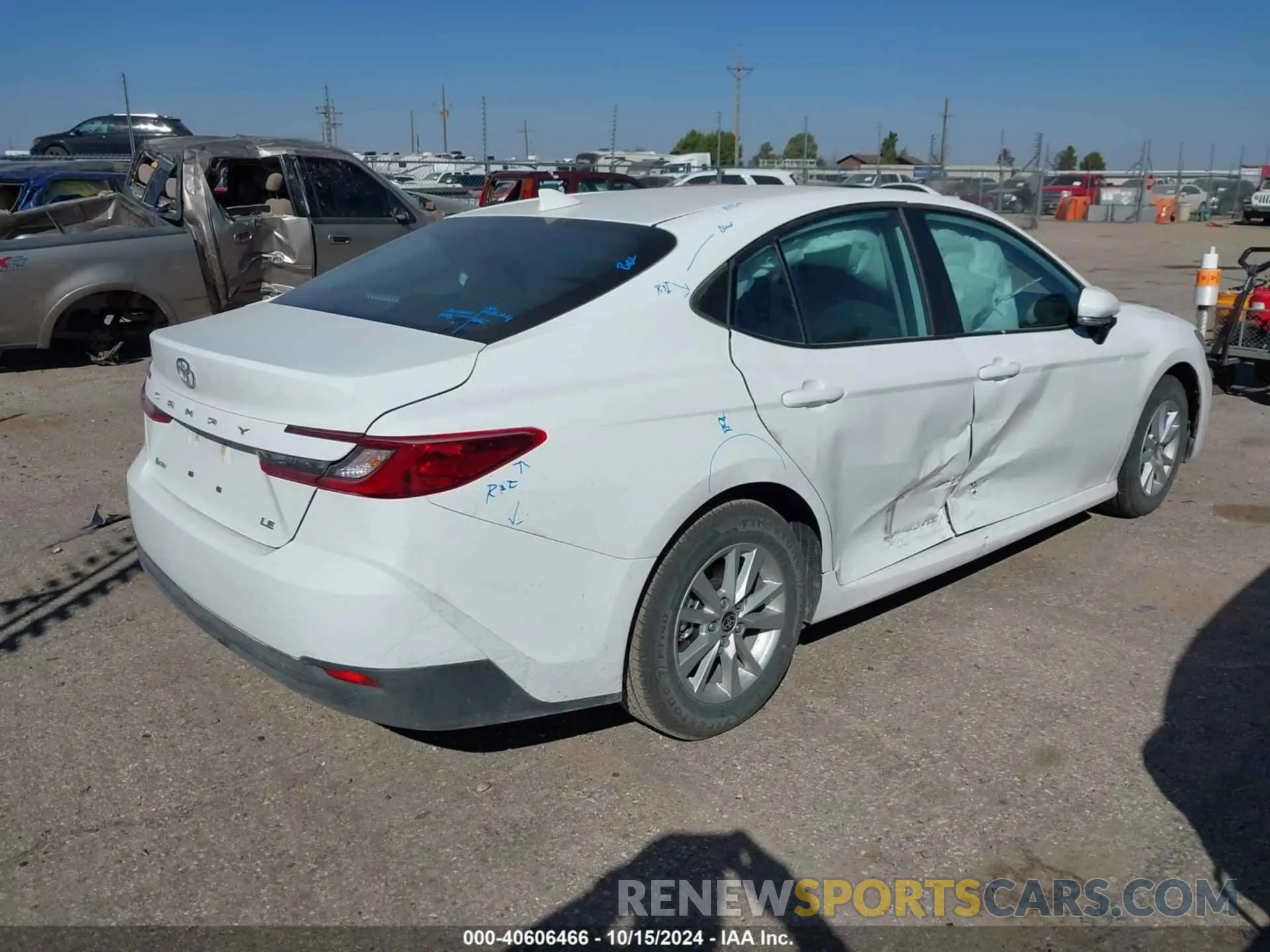 4 Photograph of a damaged car 4T1DAACK1SU009475 TOYOTA CAMRY 2025