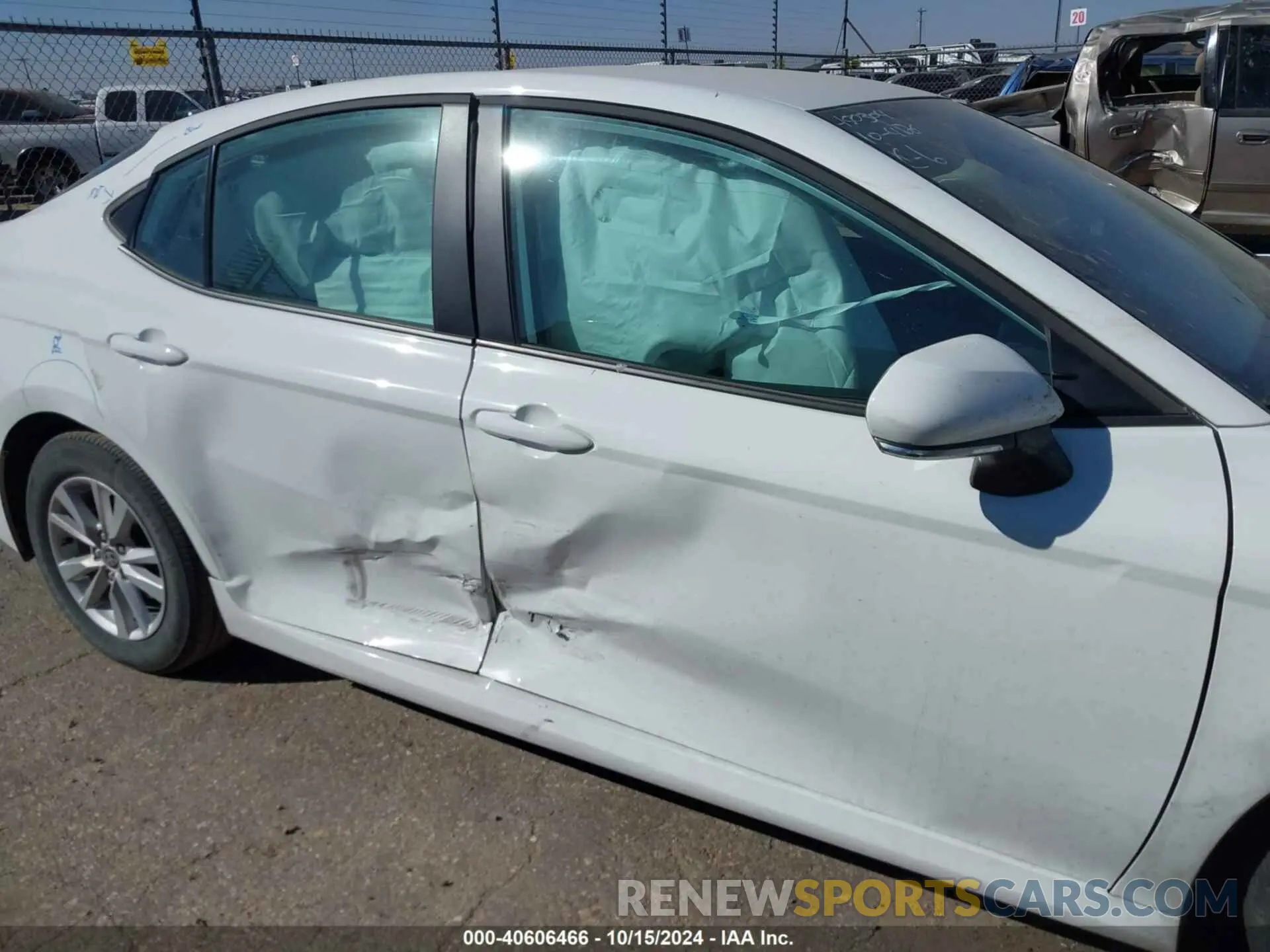 6 Photograph of a damaged car 4T1DAACK1SU009475 TOYOTA CAMRY 2025