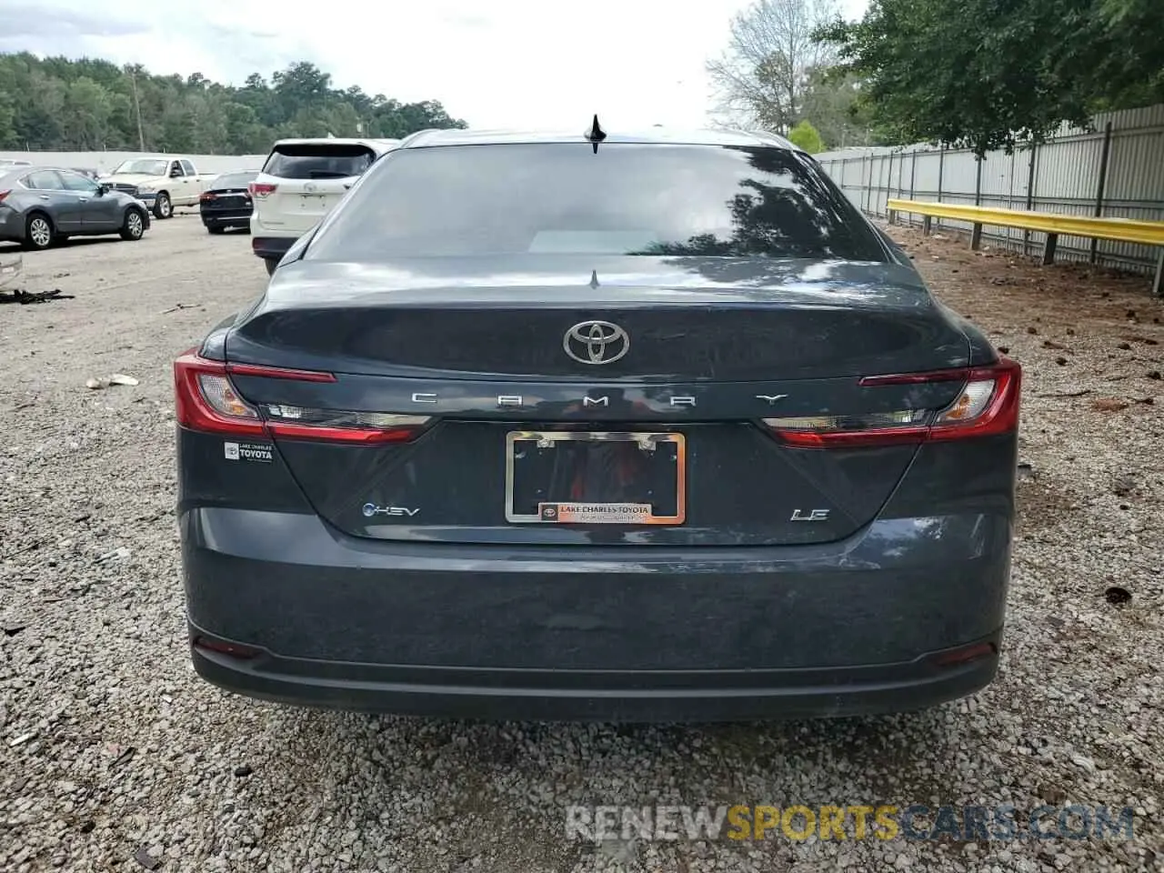 6 Photograph of a damaged car 4T1DAACK1SU017091 TOYOTA CAMRY 2025