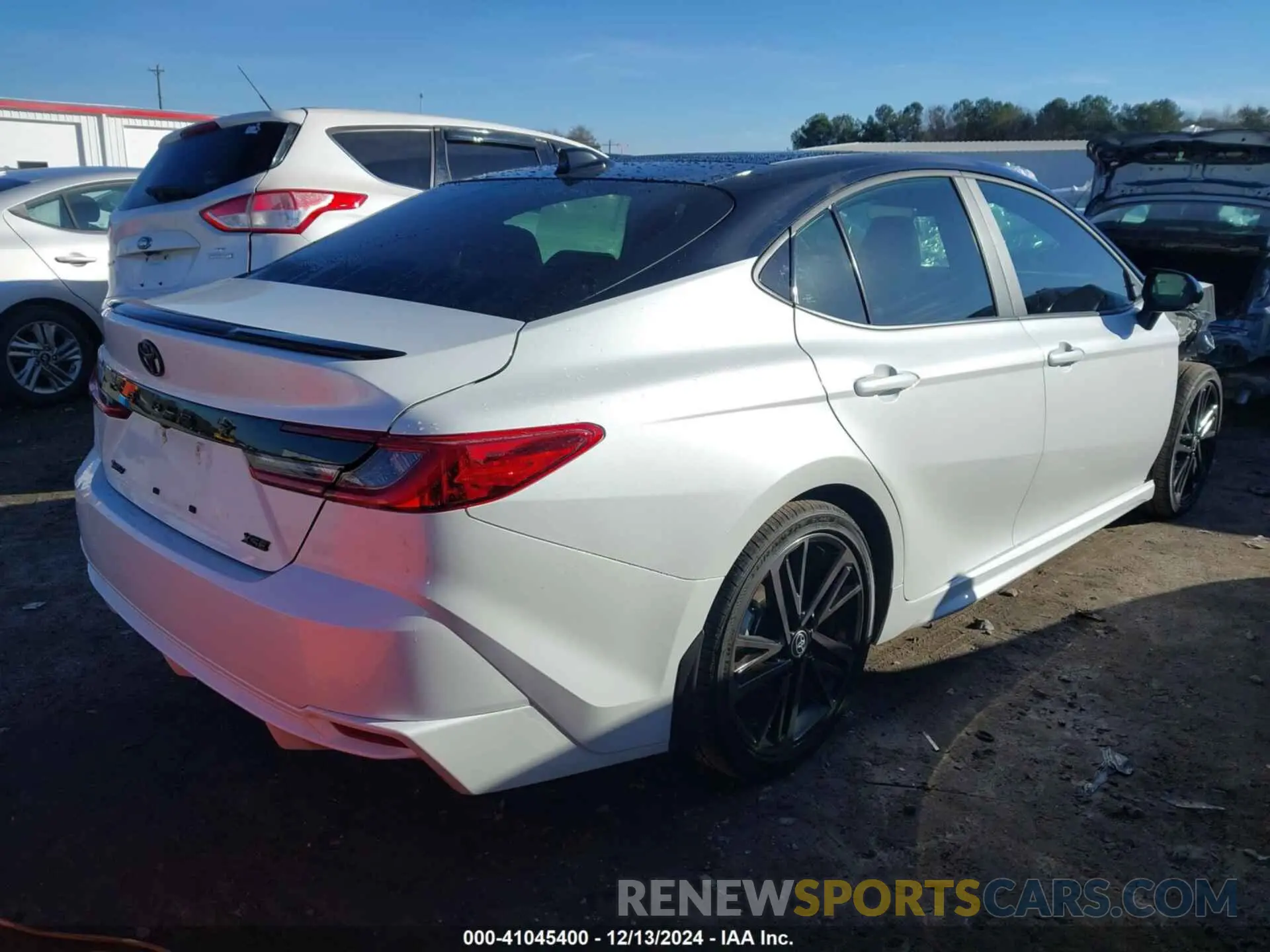 4 Фотография поврежденного автомобиля 4T1DAACK1SU029953 TOYOTA CAMRY 2025