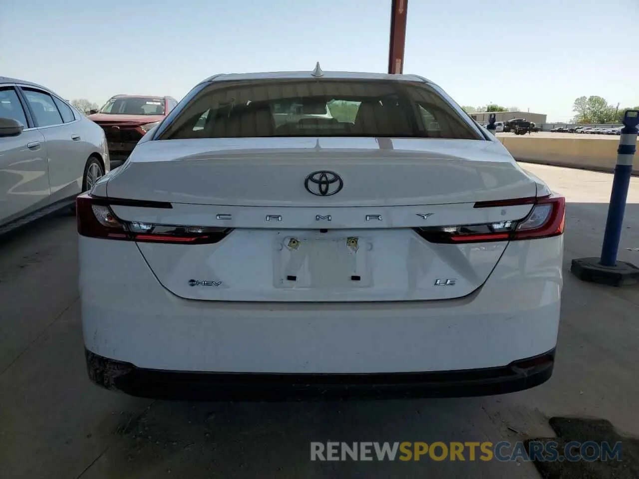 6 Photograph of a damaged car 4T1DAACK1SU032710 TOYOTA CAMRY 2025
