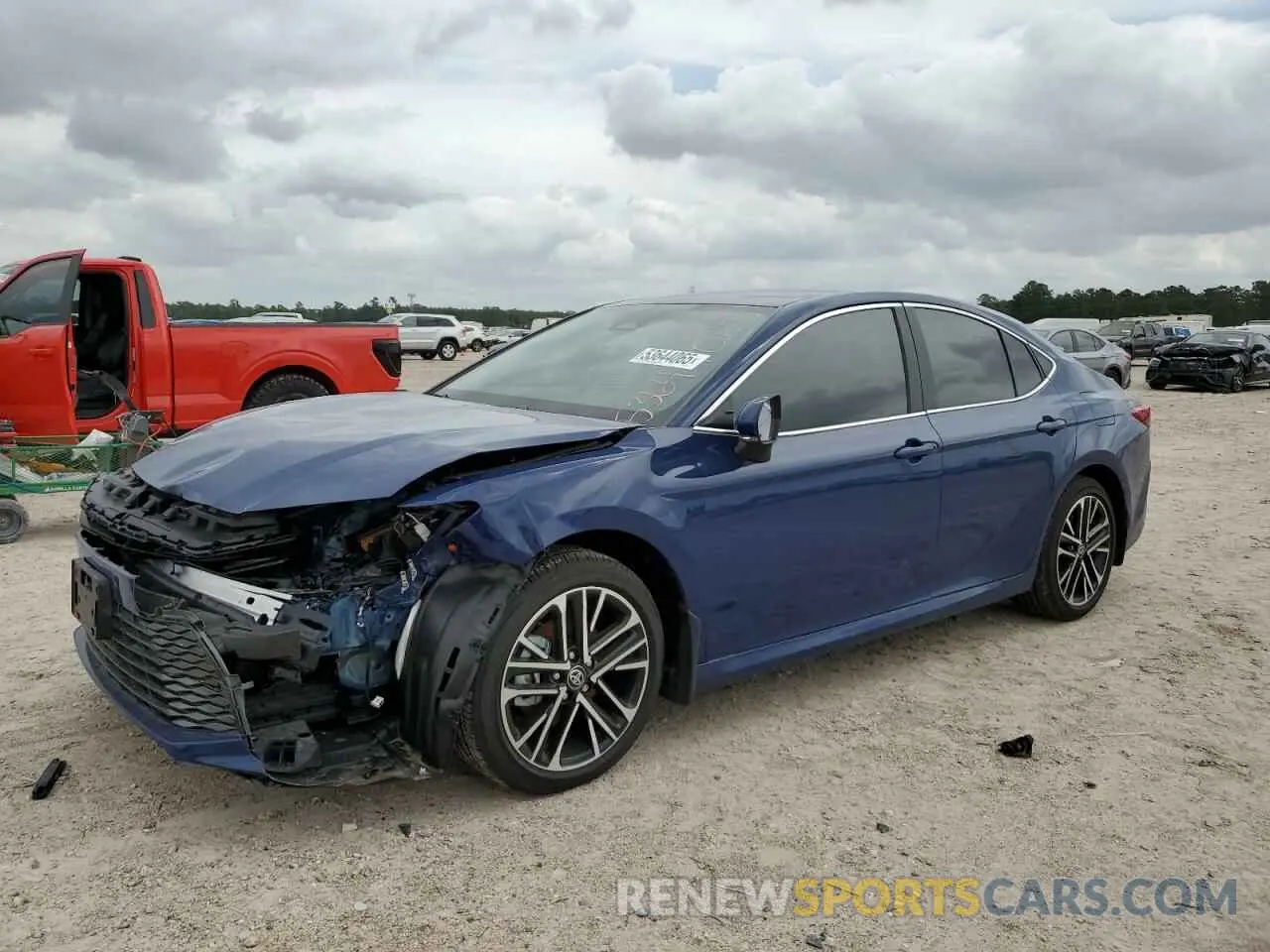 1 Photograph of a damaged car 4T1DAACK1SU056201 TOYOTA CAMRY 2025