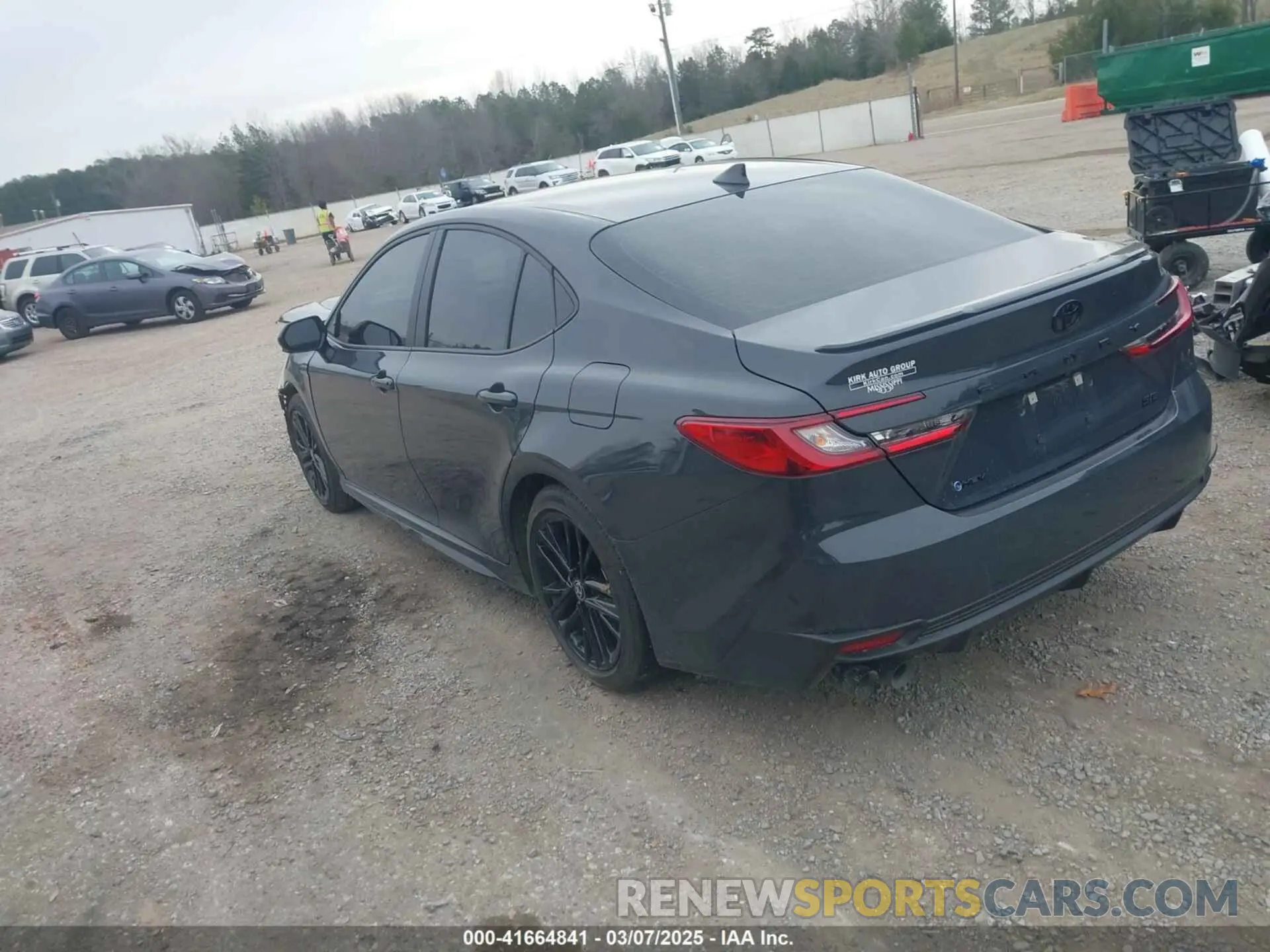 3 Фотография поврежденного автомобиля 4T1DAACK1SU085617 TOYOTA CAMRY 2025