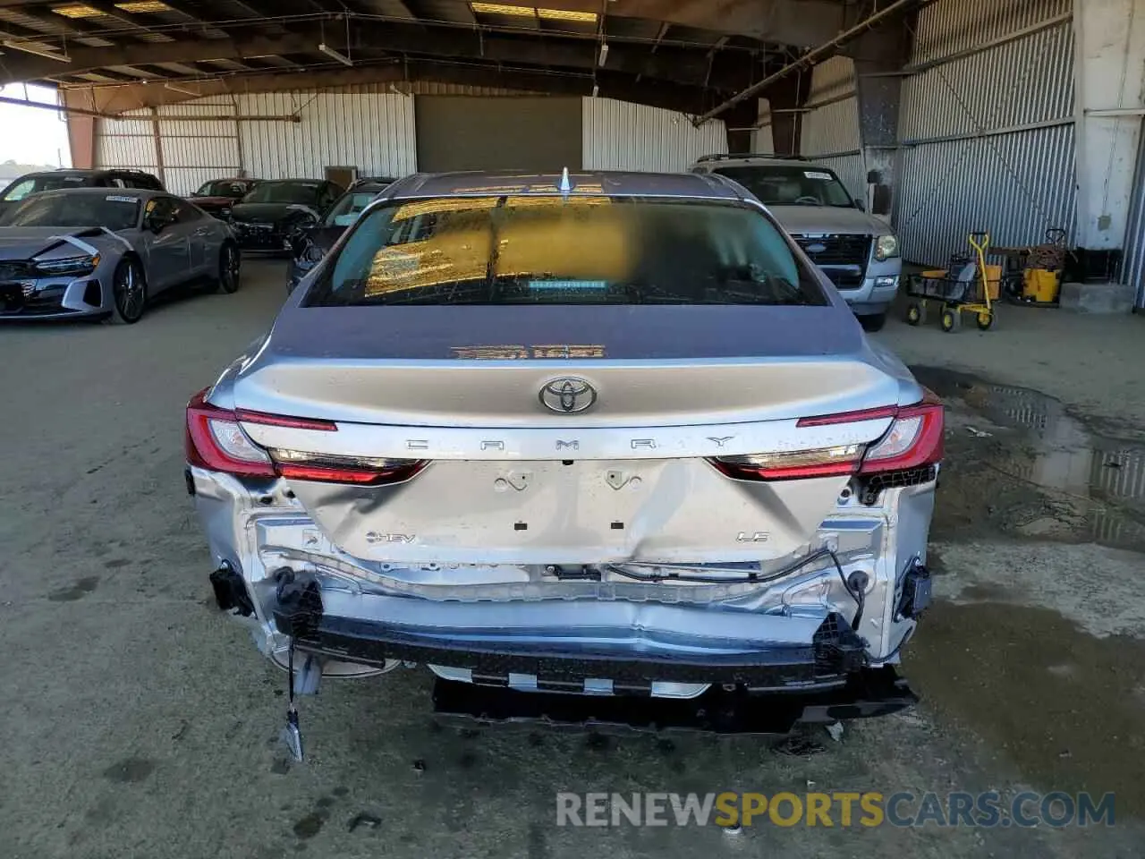 6 Photograph of a damaged car 4T1DAACK1SU098254 TOYOTA CAMRY 2025