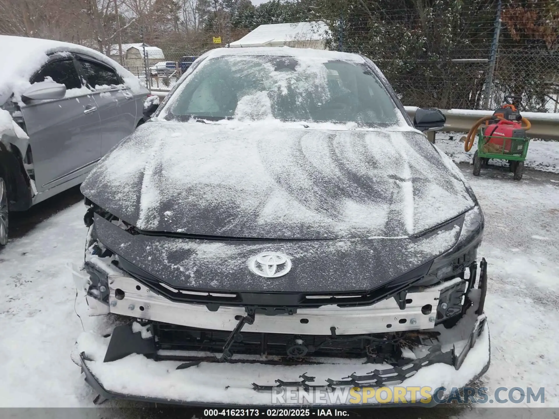 12 Photograph of a damaged car 4T1DAACK1SU098268 TOYOTA CAMRY 2025