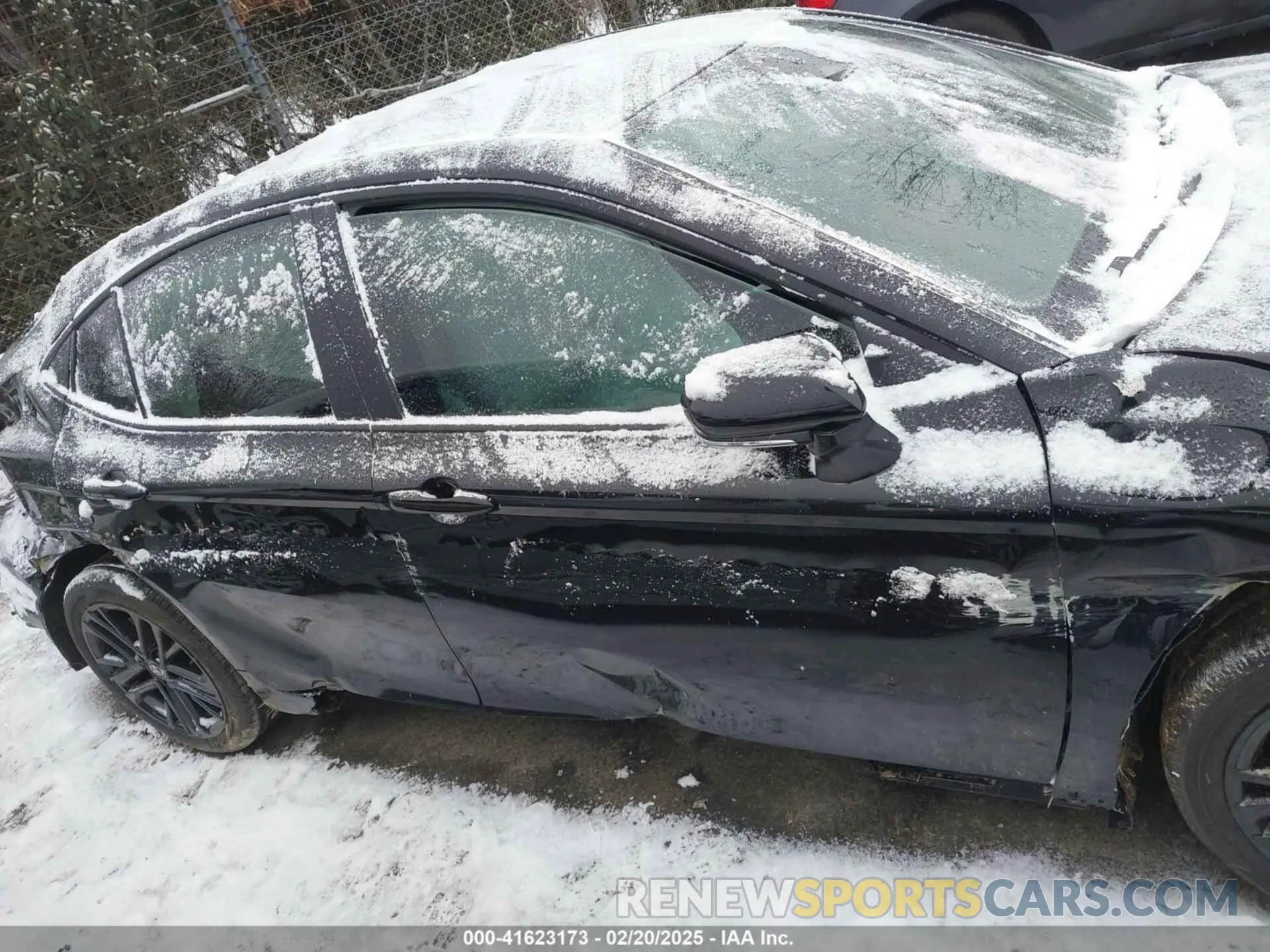 13 Photograph of a damaged car 4T1DAACK1SU098268 TOYOTA CAMRY 2025