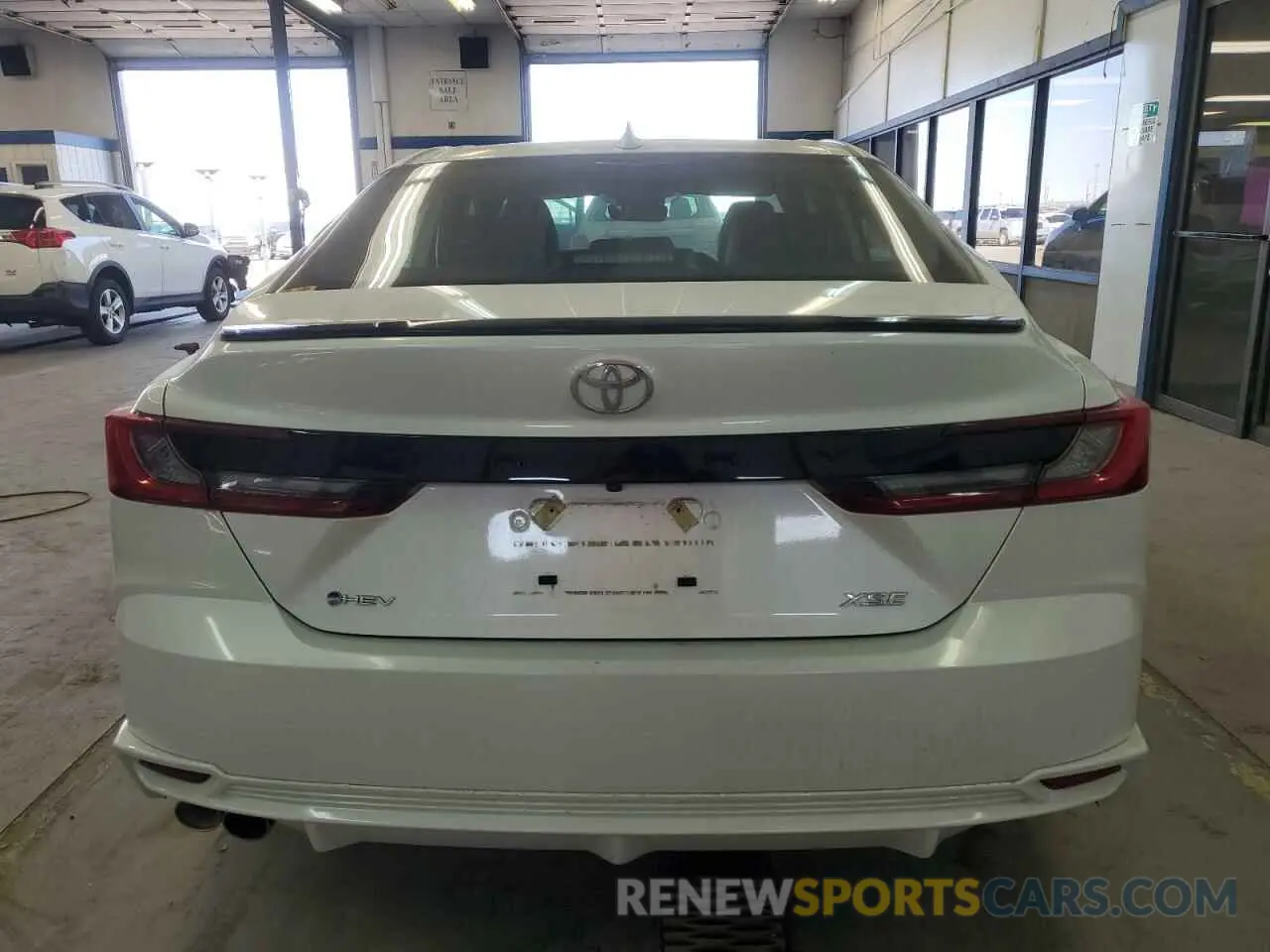 6 Фотография поврежденного автомобиля 4T1DAACK1SU508776 TOYOTA CAMRY 2025