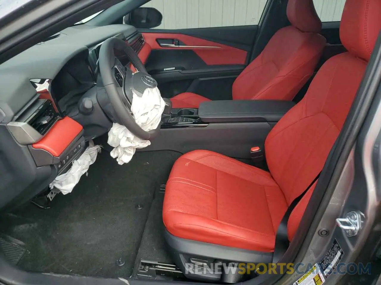 7 Фотография поврежденного автомобиля 4T1DAACK1SU513461 TOYOTA CAMRY 2025