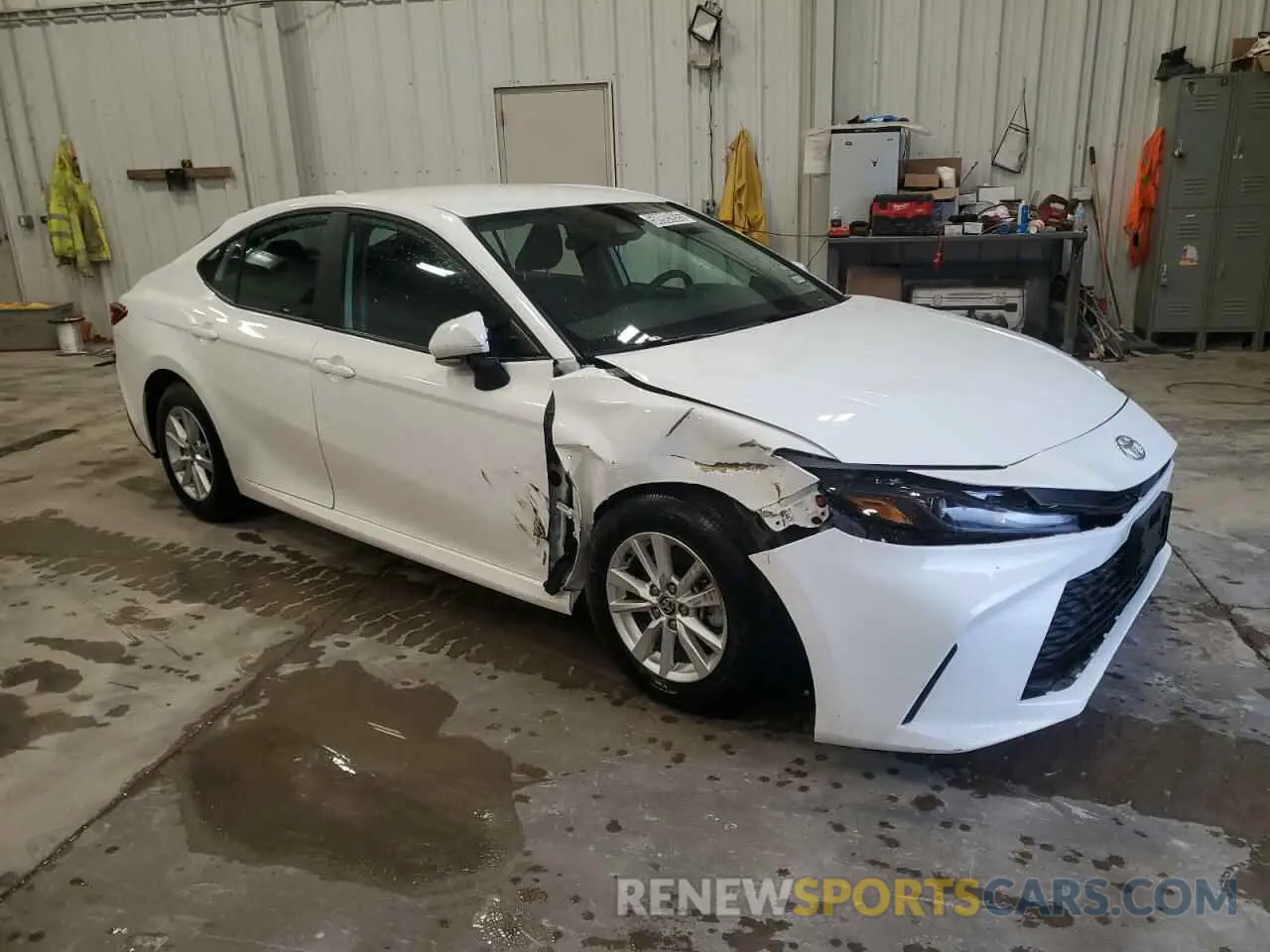 4 Фотография поврежденного автомобиля 4T1DAACK1SU515887 TOYOTA CAMRY 2025