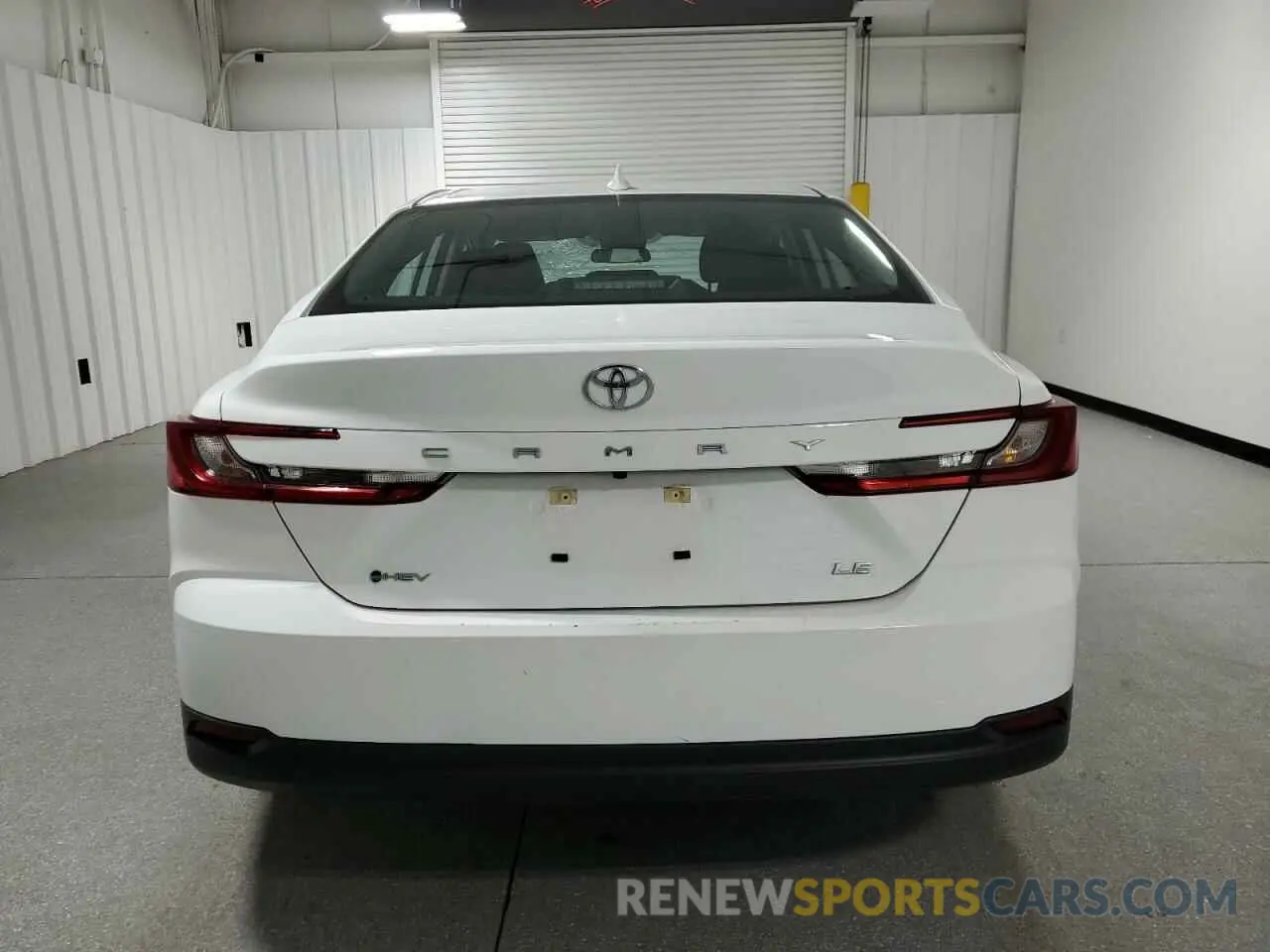 6 Фотография поврежденного автомобиля 4T1DAACK1SU527134 TOYOTA CAMRY 2025