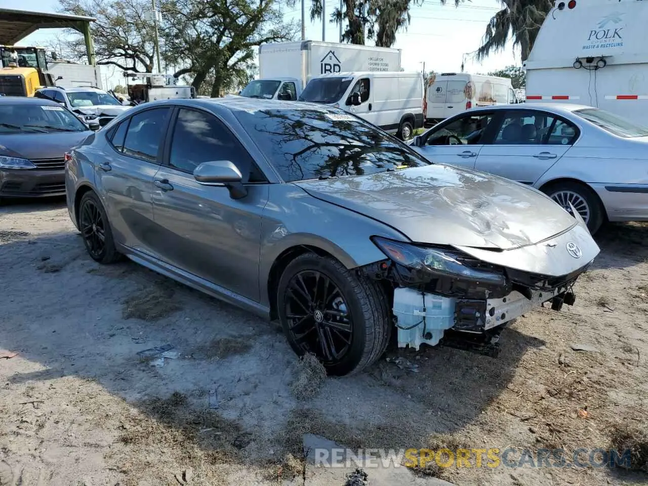 4 Фотография поврежденного автомобиля 4T1DAACK1SU527523 TOYOTA CAMRY 2025