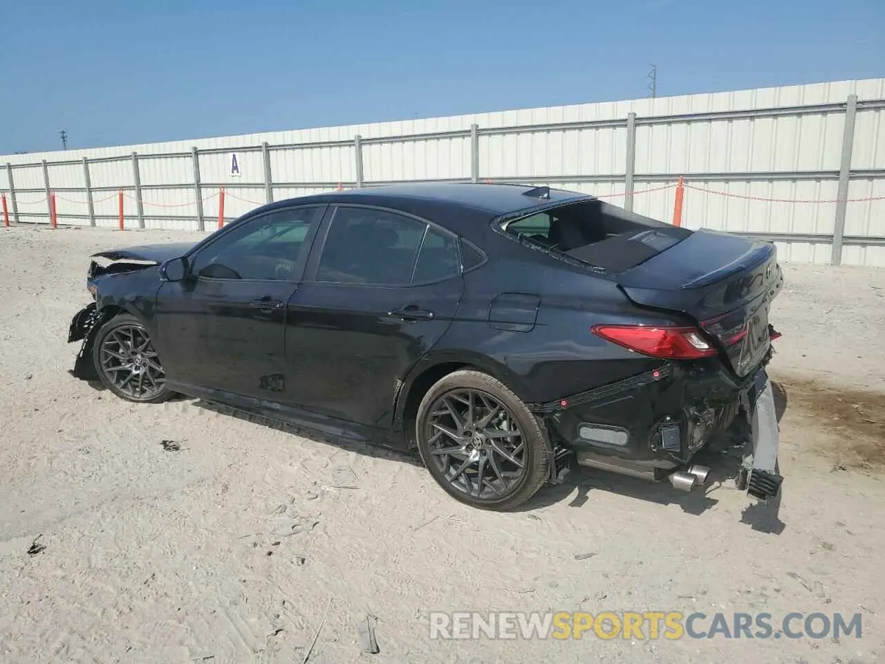 2 Фотография поврежденного автомобиля 4T1DAACK1SU530776 TOYOTA CAMRY 2025