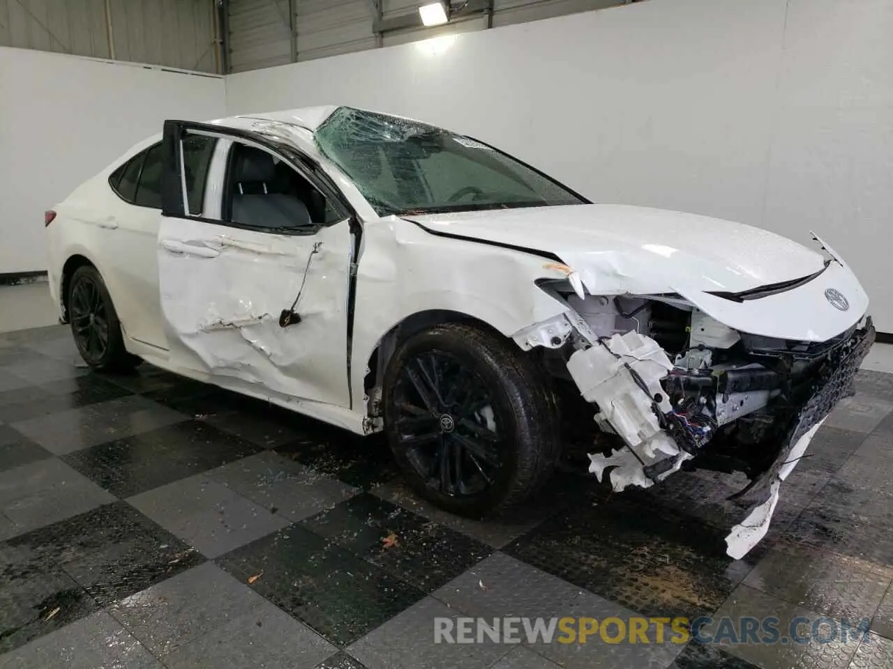 4 Photograph of a damaged car 4T1DAACK1SU546511 TOYOTA CAMRY 2025