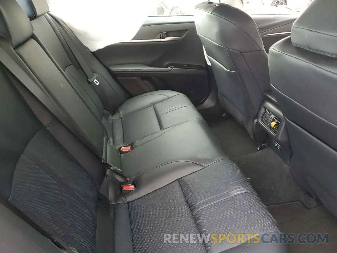 10 Фотография поврежденного автомобиля 4T1DAACK1SU554978 TOYOTA CAMRY 2025