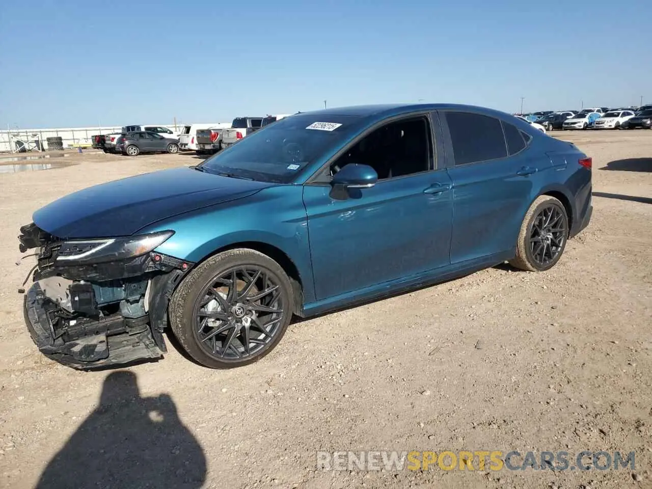 1 Photograph of a damaged car 4T1DAACK1SU557041 TOYOTA CAMRY 2025