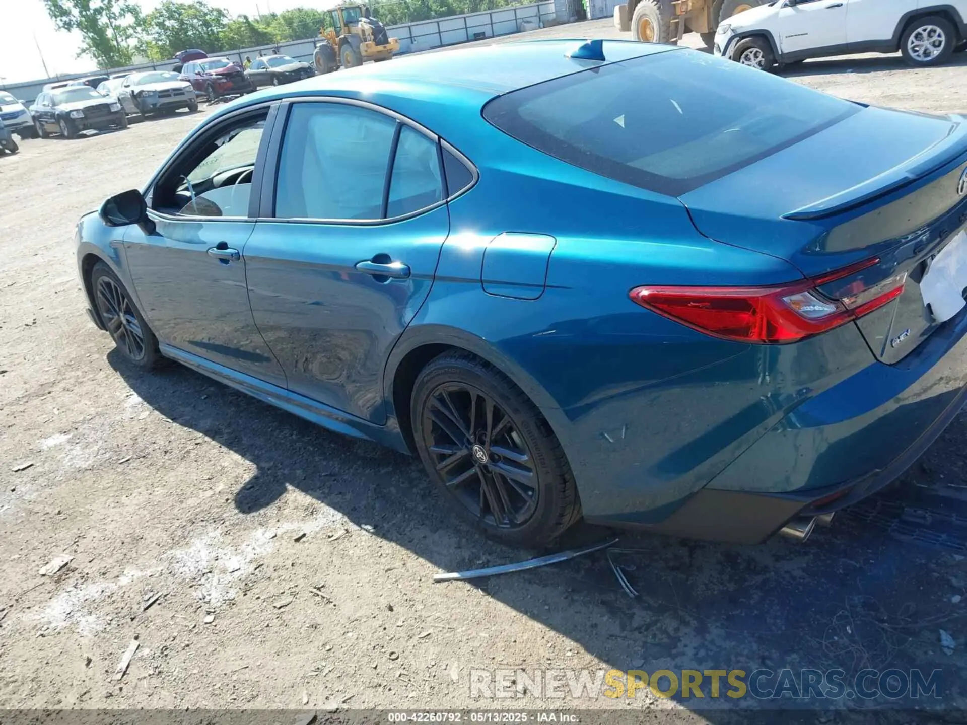 3 Photograph of a damaged car 4T1DAACK2SU002079 TOYOTA CAMRY 2025