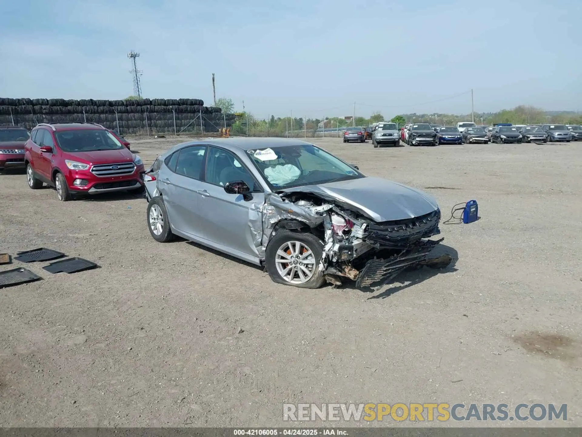 1 Photograph of a damaged car 4T1DAACK2SU008464 TOYOTA CAMRY 2025