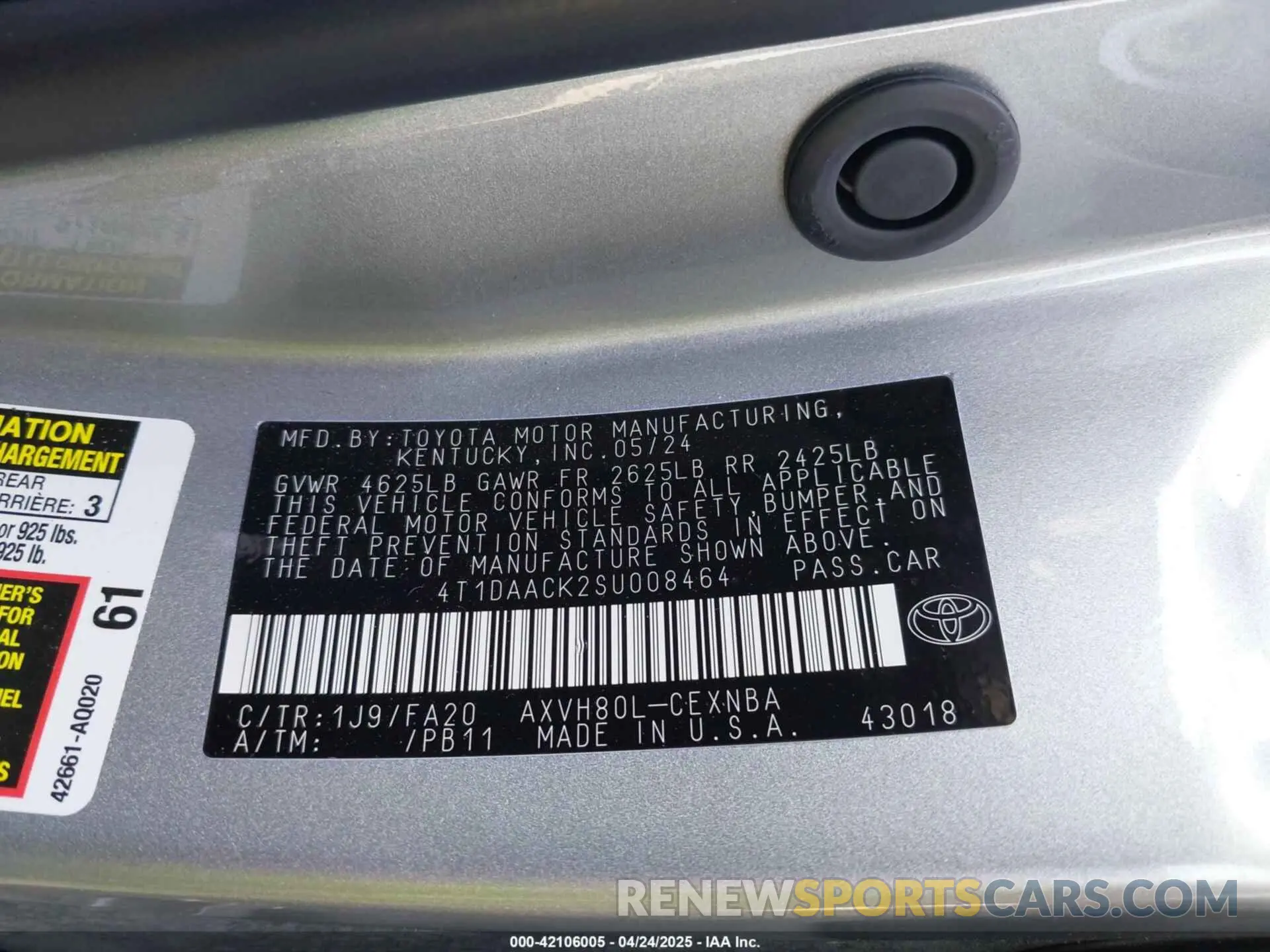 9 Photograph of a damaged car 4T1DAACK2SU008464 TOYOTA CAMRY 2025