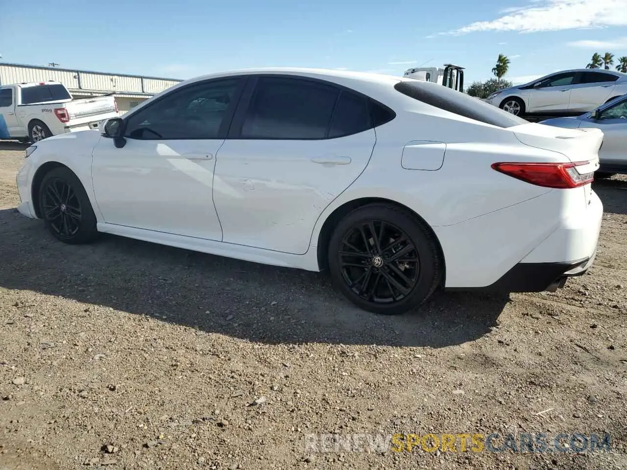 2 Фотография поврежденного автомобиля 4T1DAACK2SU043408 TOYOTA CAMRY 2025