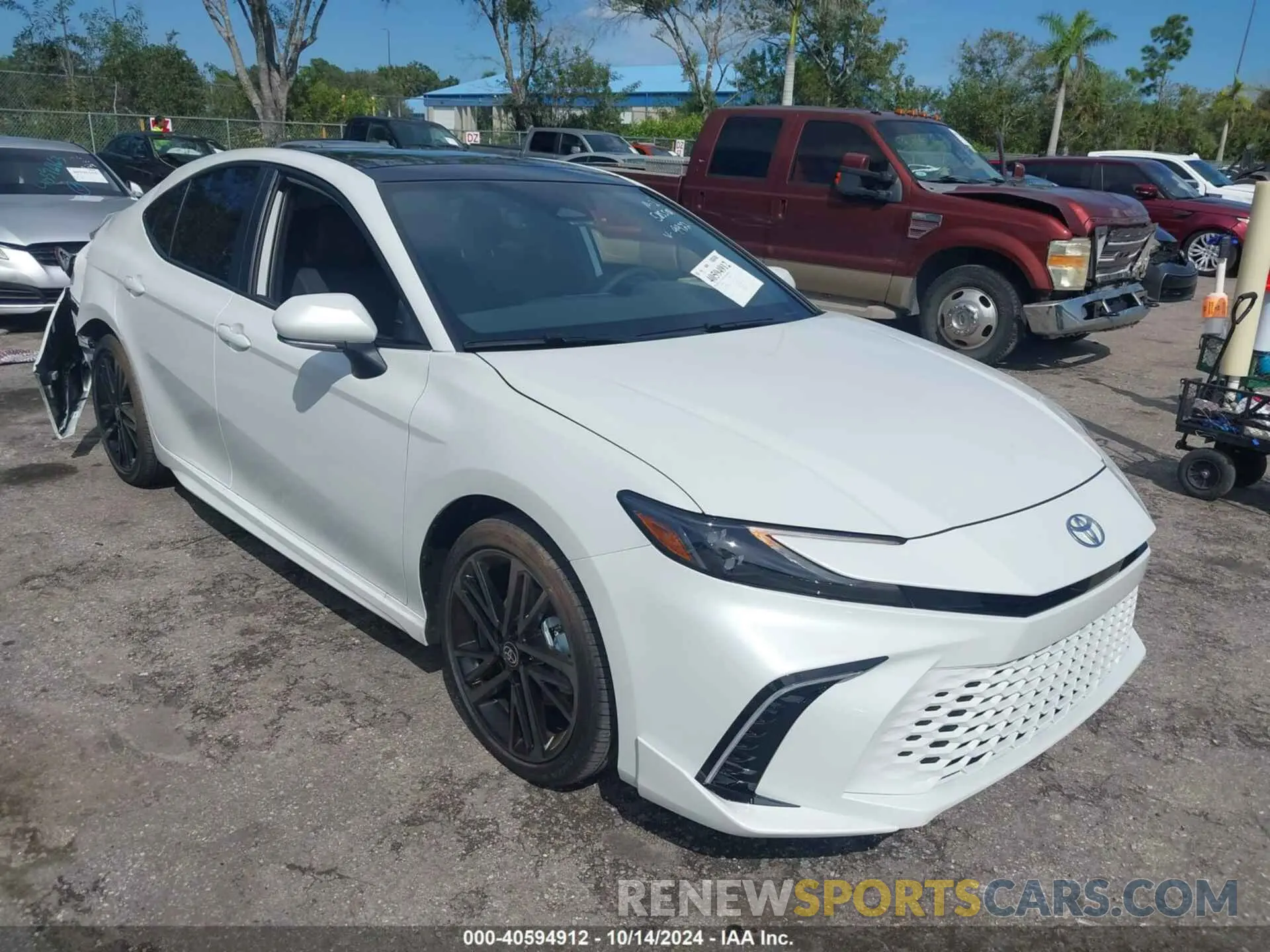 1 Photograph of a damaged car 4T1DAACK2SU049922 TOYOTA CAMRY 2025