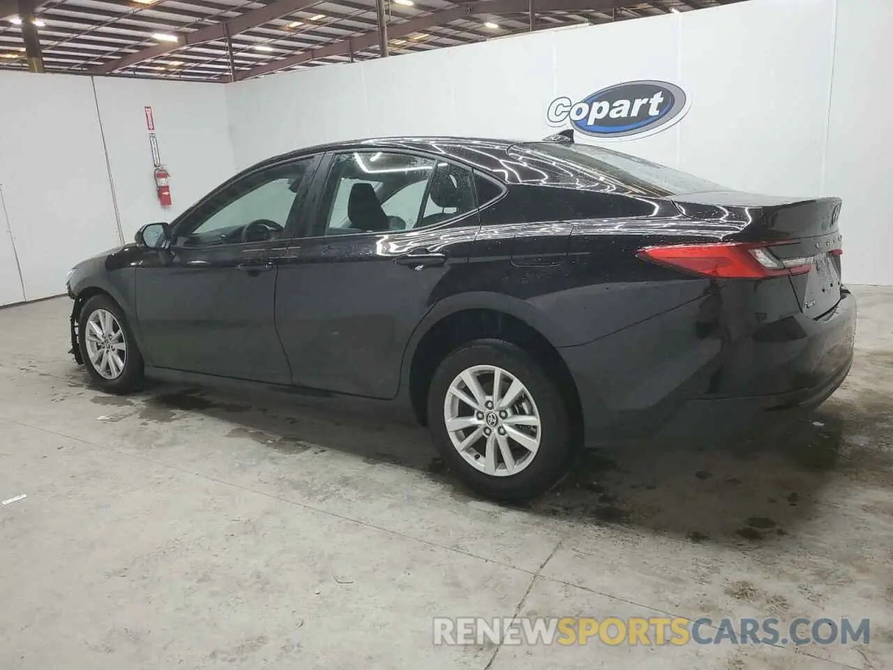 2 Photograph of a damaged car 4T1DAACK2SU090812 TOYOTA CAMRY 2025