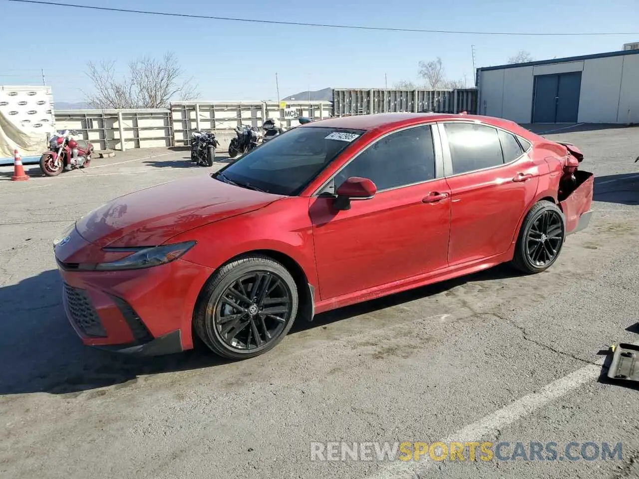 1 Фотография поврежденного автомобиля 4T1DAACK2SU098084 TOYOTA CAMRY 2025