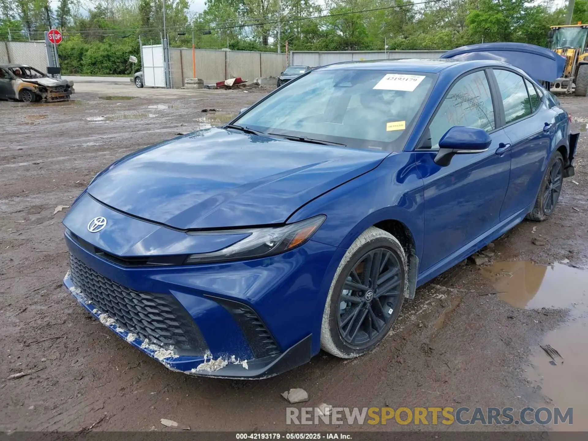 2 Фотография поврежденного автомобиля 4T1DAACK2SU111092 TOYOTA CAMRY 2025
