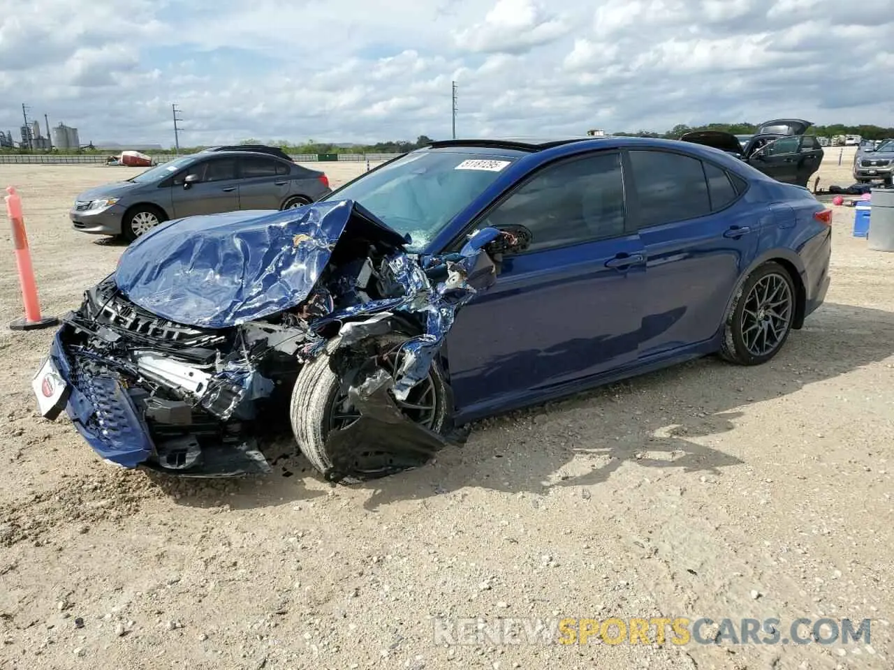 1 Фотография поврежденного автомобиля 4T1DAACK2SU113506 TOYOTA CAMRY 2025