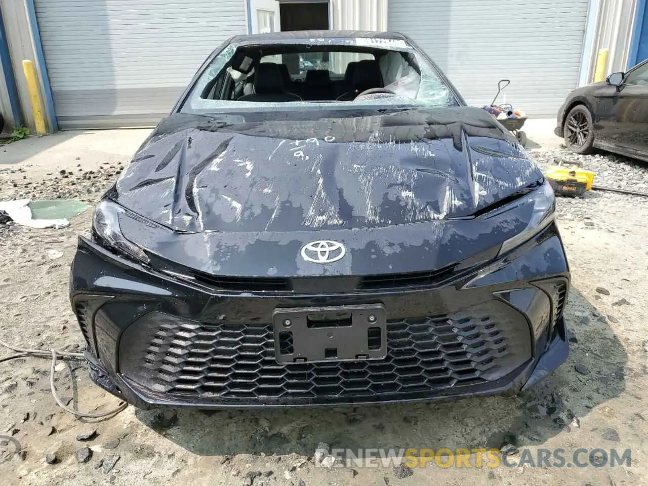 11 Photograph of a damaged car 4T1DAACK2SU155724 TOYOTA CAMRY 2025
