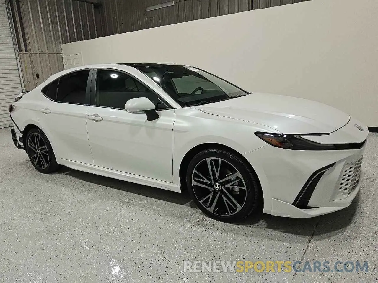 4 Фотография поврежденного автомобиля 4T1DAACK2SU527191 TOYOTA CAMRY 2025