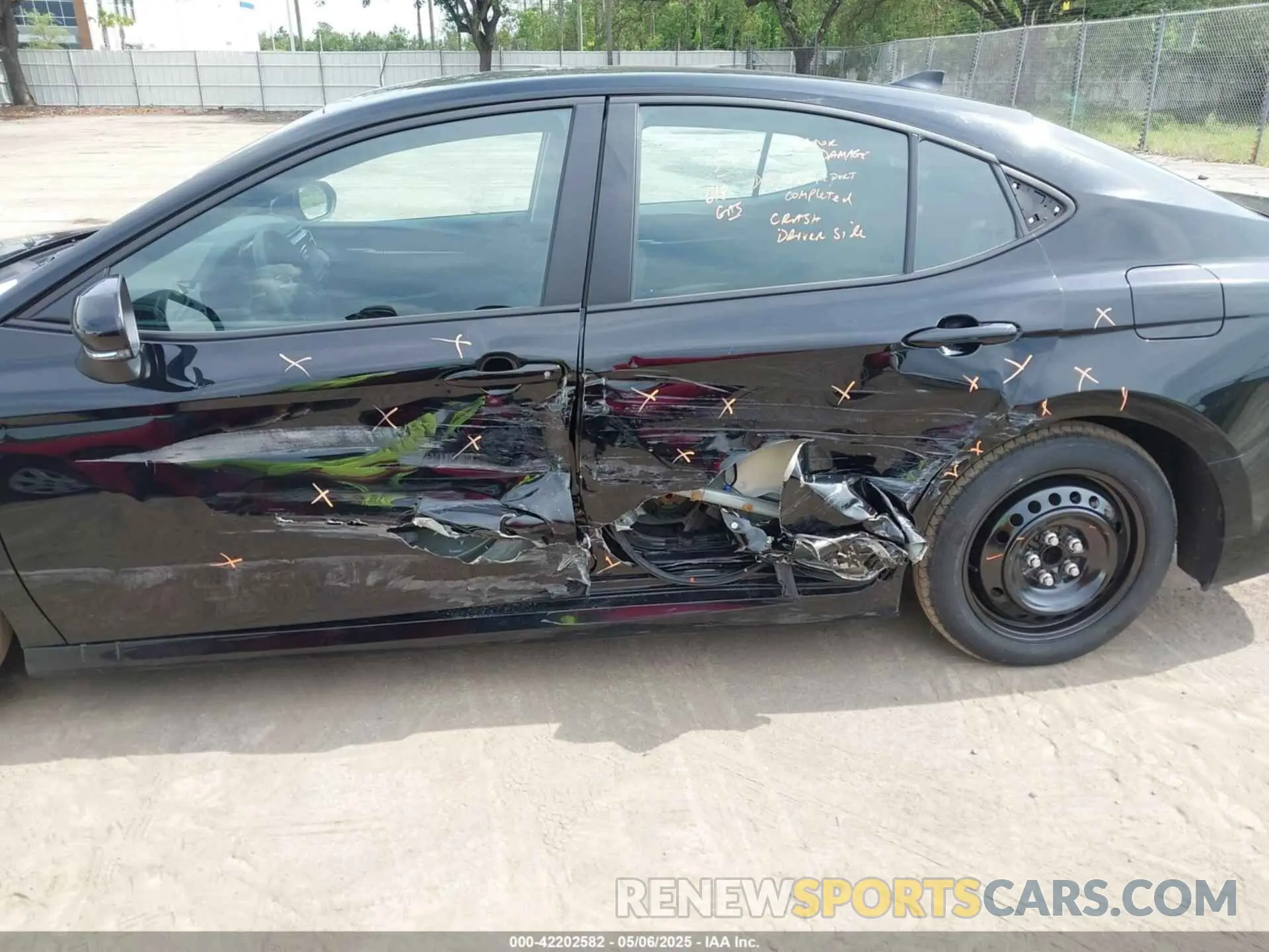 6 Фотография поврежденного автомобиля 4T1DAACK2SU546534 TOYOTA CAMRY 2025