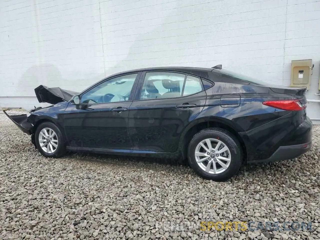 2 Photograph of a damaged car 4T1DAACK2SU569196 TOYOTA CAMRY 2025