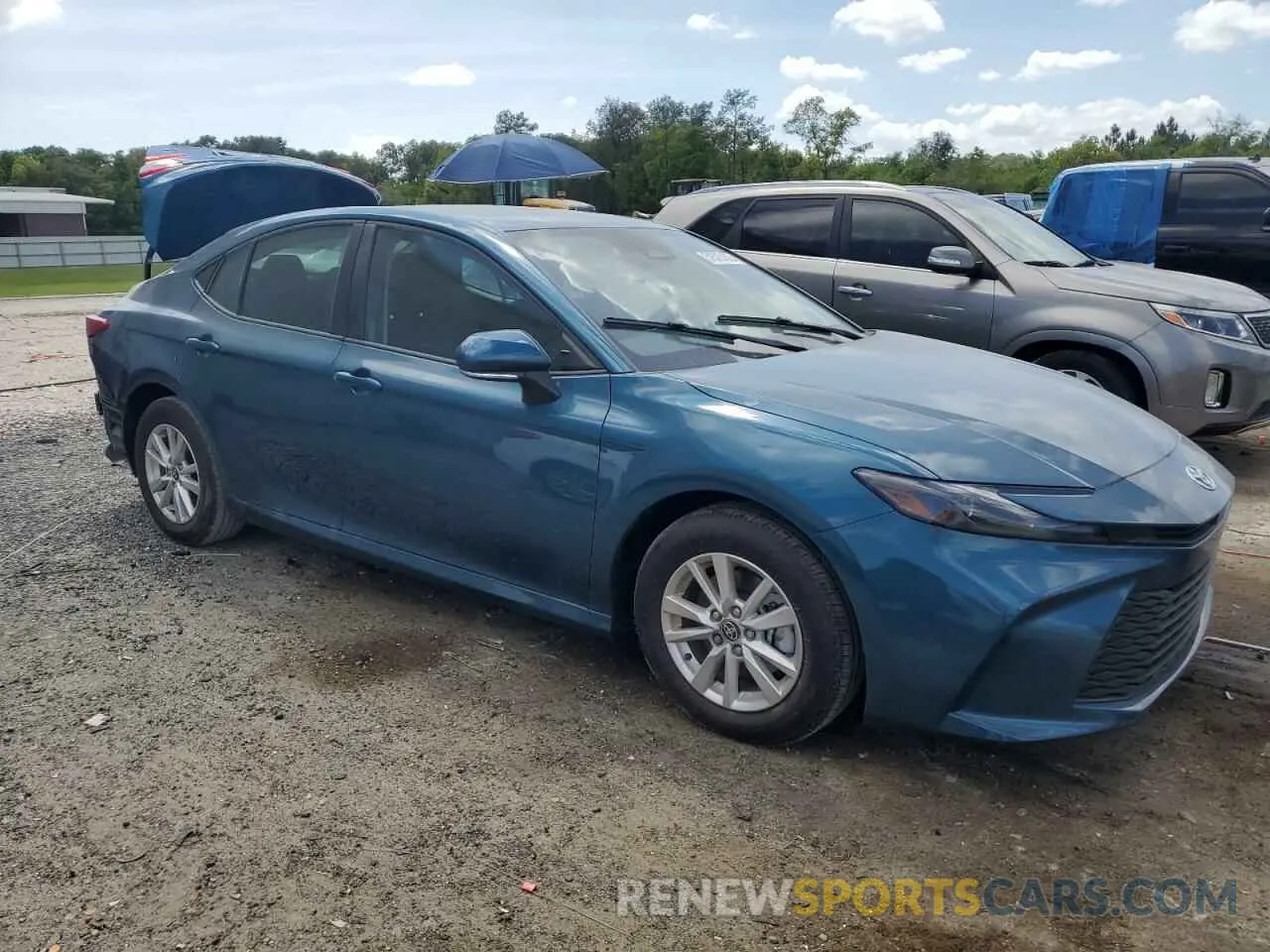 4 Photograph of a damaged car 4T1DAACK2SU588668 TOYOTA CAMRY 2025