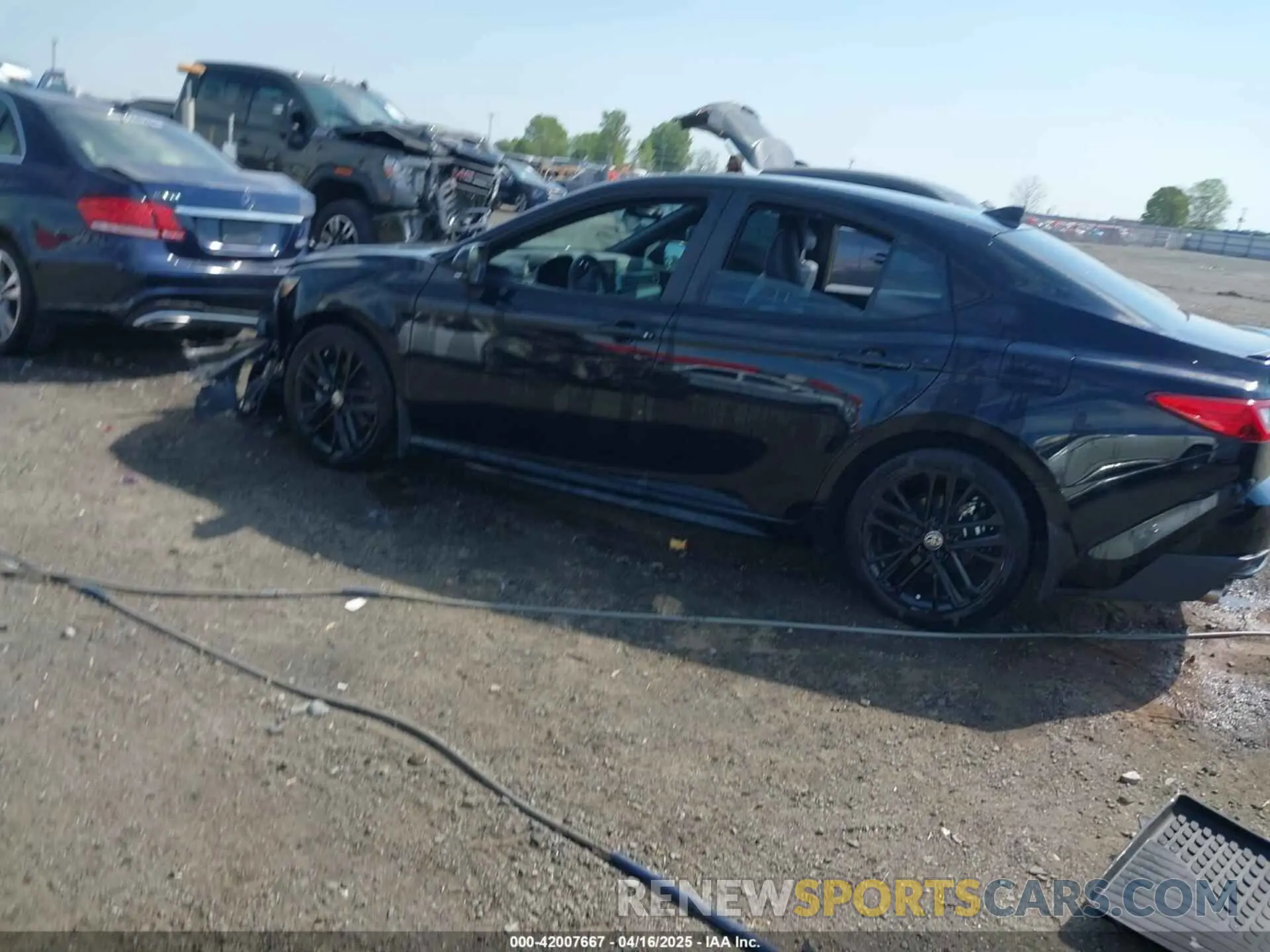 14 Photograph of a damaged car 4T1DAACK3SU004469 TOYOTA CAMRY 2025
