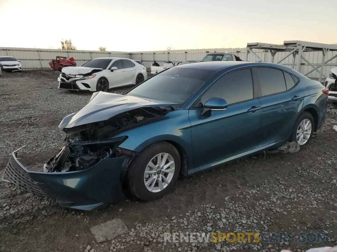 1 Фотография поврежденного автомобиля 4T1DAACK3SU005704 TOYOTA CAMRY 2025