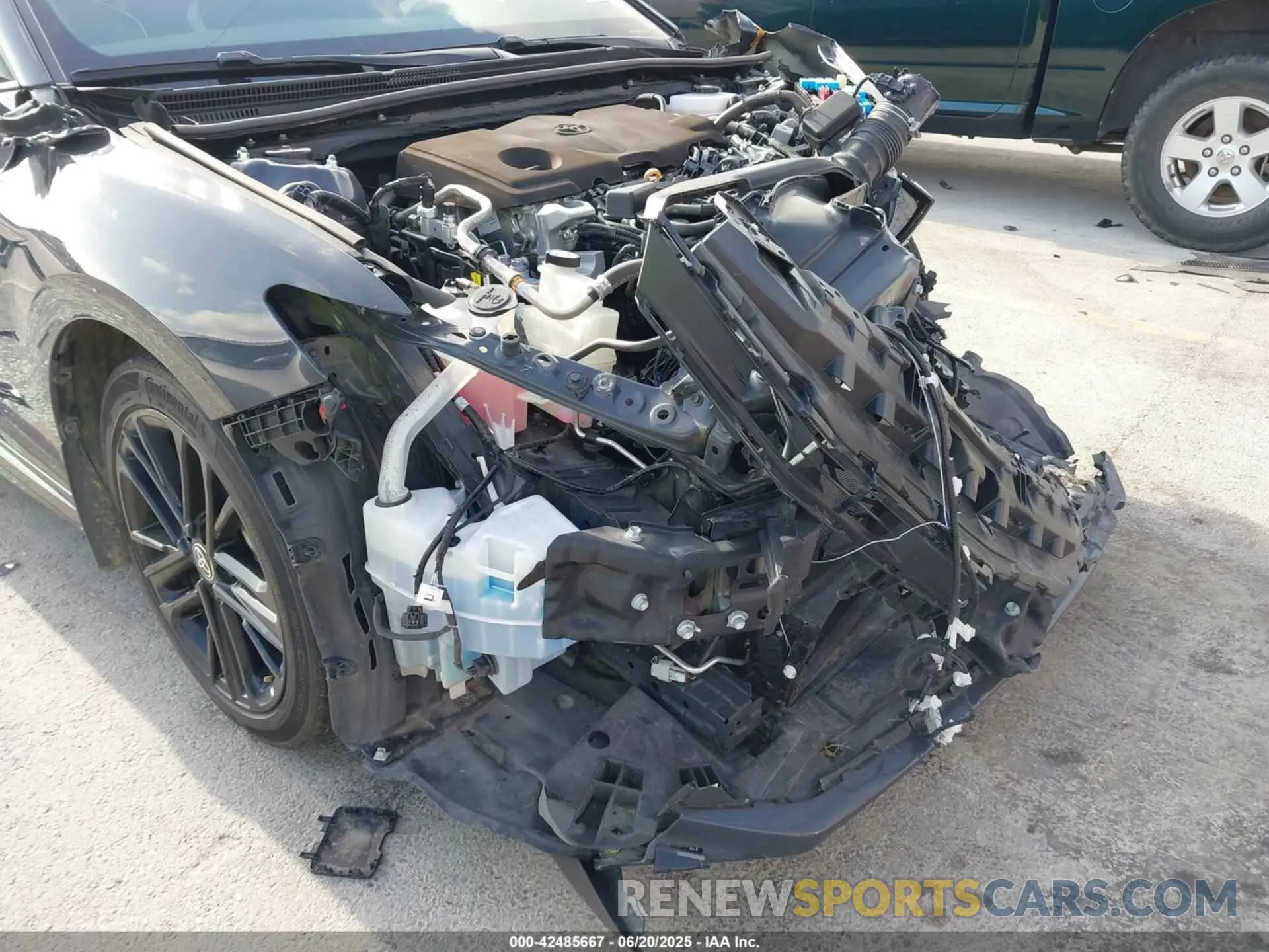 17 Photograph of a damaged car 4T1DAACK3SU006075 TOYOTA CAMRY 2025
