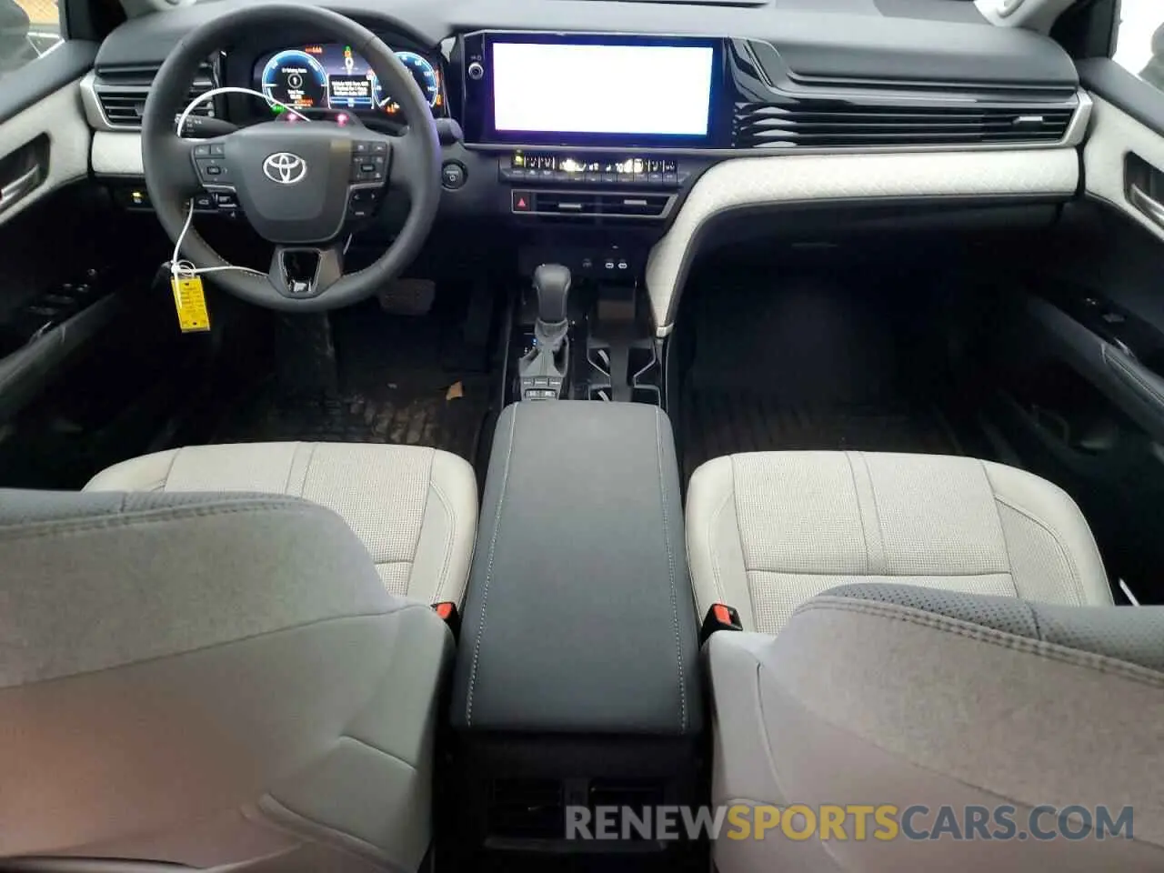 8 Фотография поврежденного автомобиля 4T1DAACK3SU030263 TOYOTA CAMRY 2025