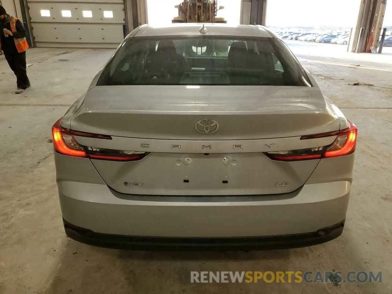 6 Photograph of a damaged car 4T1DAACK3SU031459 TOYOTA CAMRY 2025
